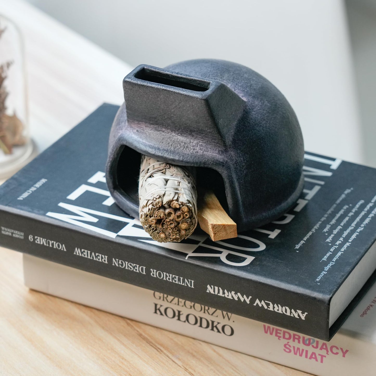 Terracotta Palo Santo Holder, Mini Mexican Style Chiminea Clay Incense Burner, Ceramic Aromatherapy Holder for Meditation, Yoga, Home Decor, Unique Meditation Gift
