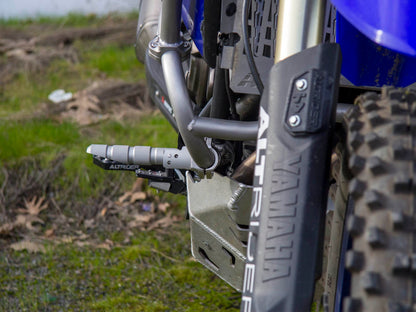 AltRider Universal Highway Pegs for Crash Bars Compatible With 1 Inch (25 mm) Diameter Bars - Heavy Duty, Rust-Resistant Motorcycle Foot Pegs with Non-Slip Clamp – Ideal for Long Rides - Silver