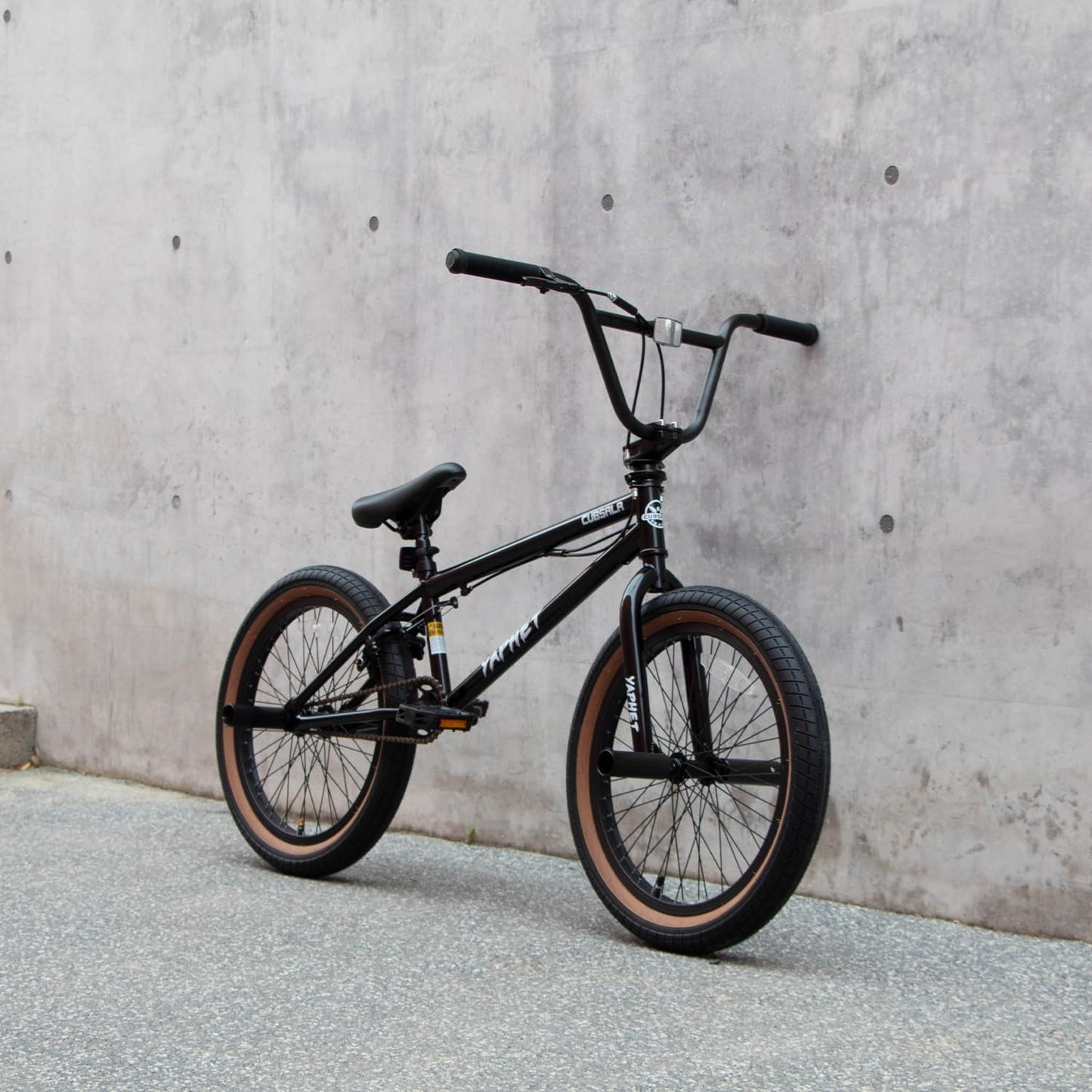 cubsala Freestyle BMX Bike, 20 Inch Yaphet Bicycle for Teen Beginner Adult Riders, Bike with 360° Rotating Handlebar and 4 pegs, Black with Brown Tire