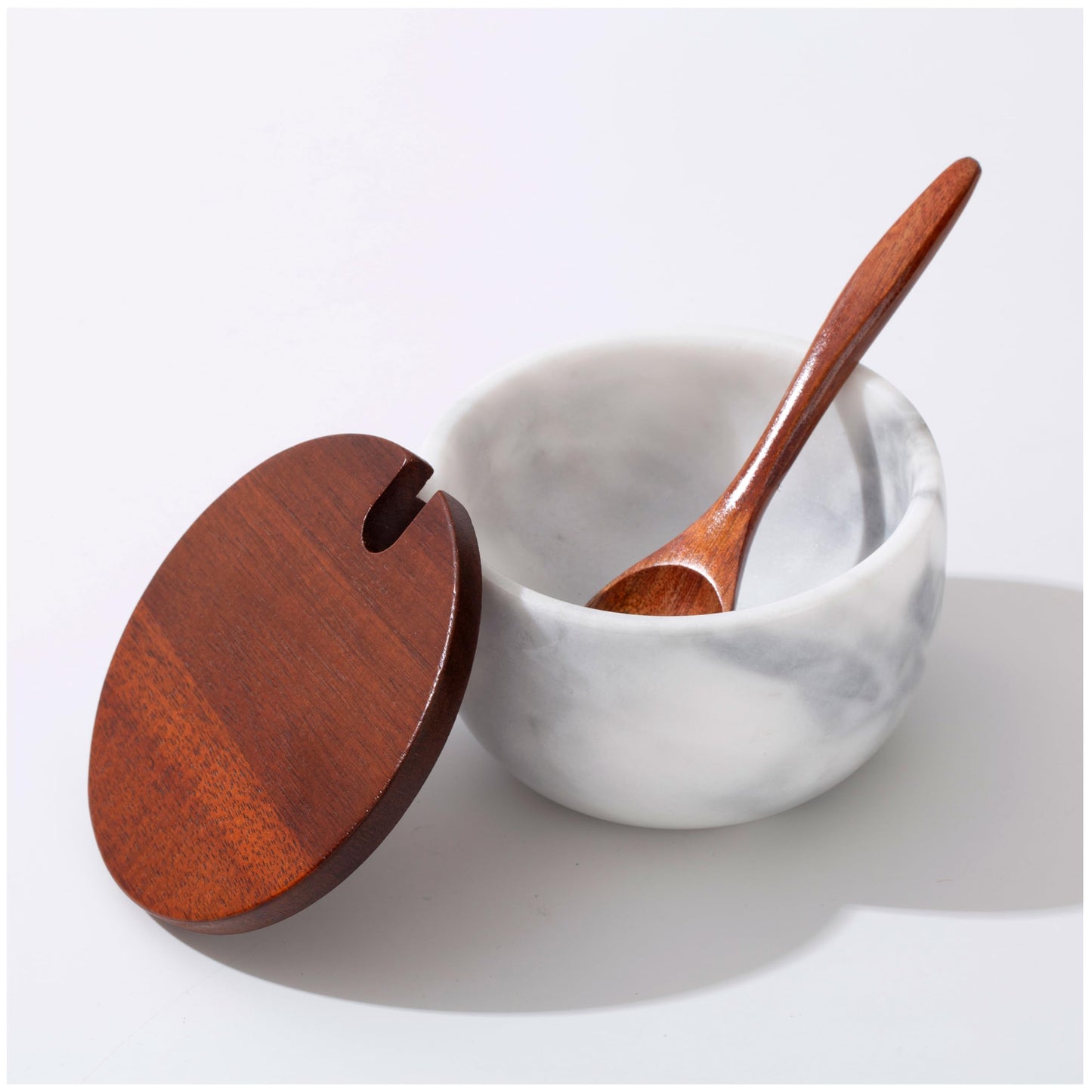NHKRTE 18-Ounce Marble Spice Jar with Lid and Spoon, White