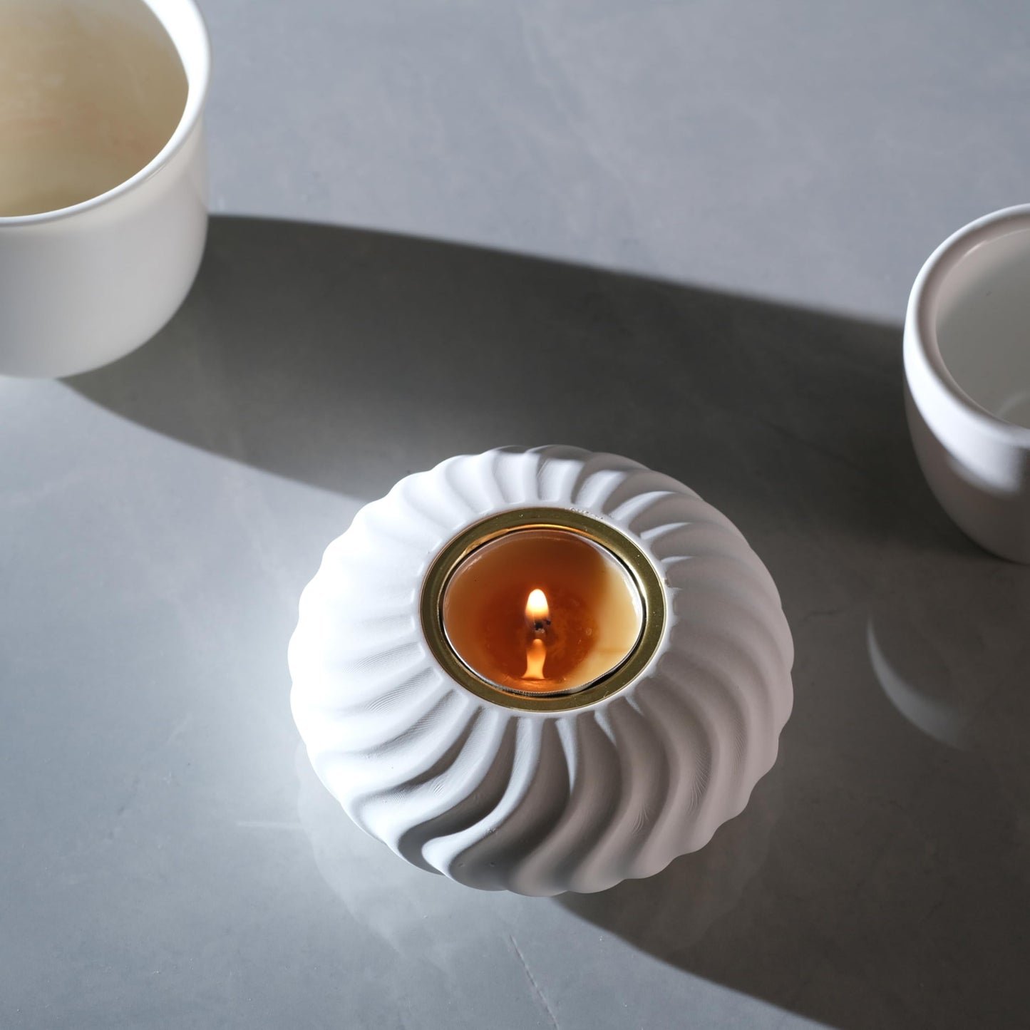 ICNBUYS Twizzle Twist Tealight Holder, Decorative Tealight Holder for Table Display, Unique Home Décor Aesthetic, Housewarming Gift, Spiral Sculpture Tealight Candle Stand Height 1.6 inches Cement