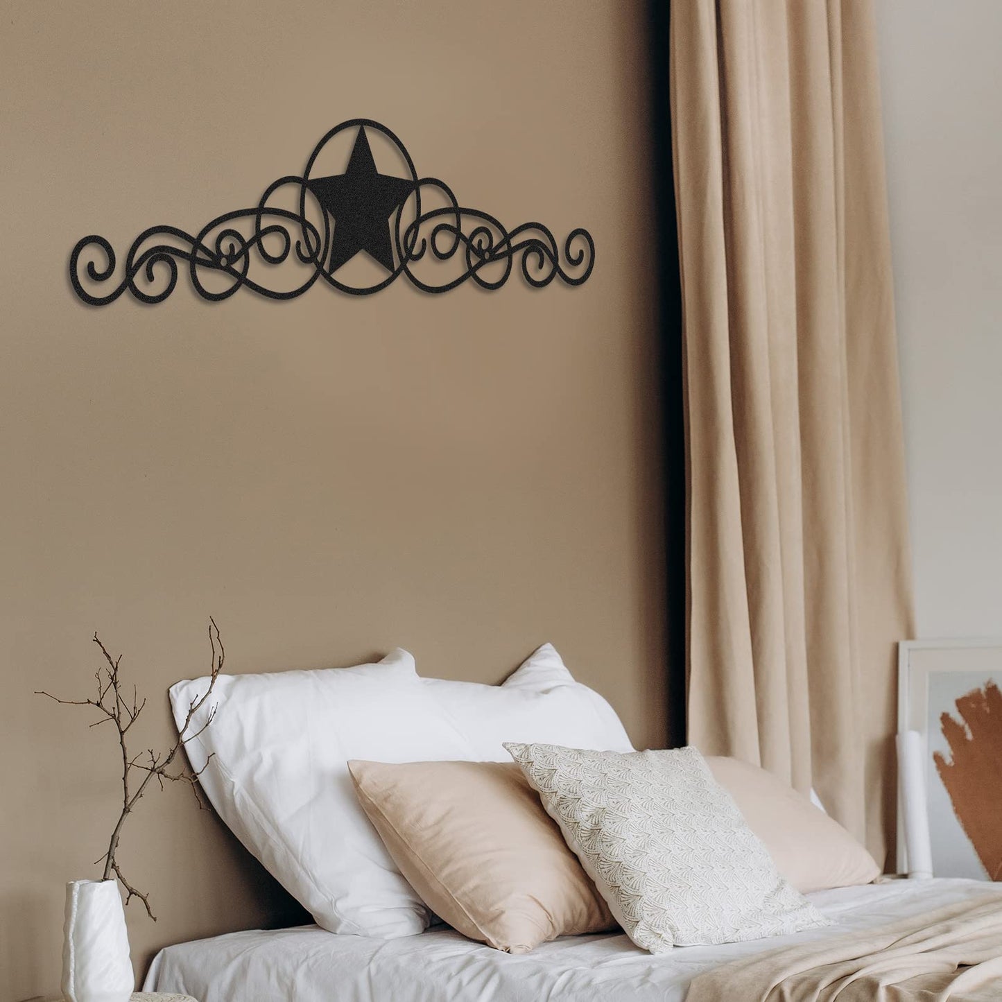 LEIFIDE Metal Star Wall Decor Black Scroll Star Rustic Country Decorations for Home Western Decorative Wall Art for Outdoor, 15.75 x 3.54 Inches