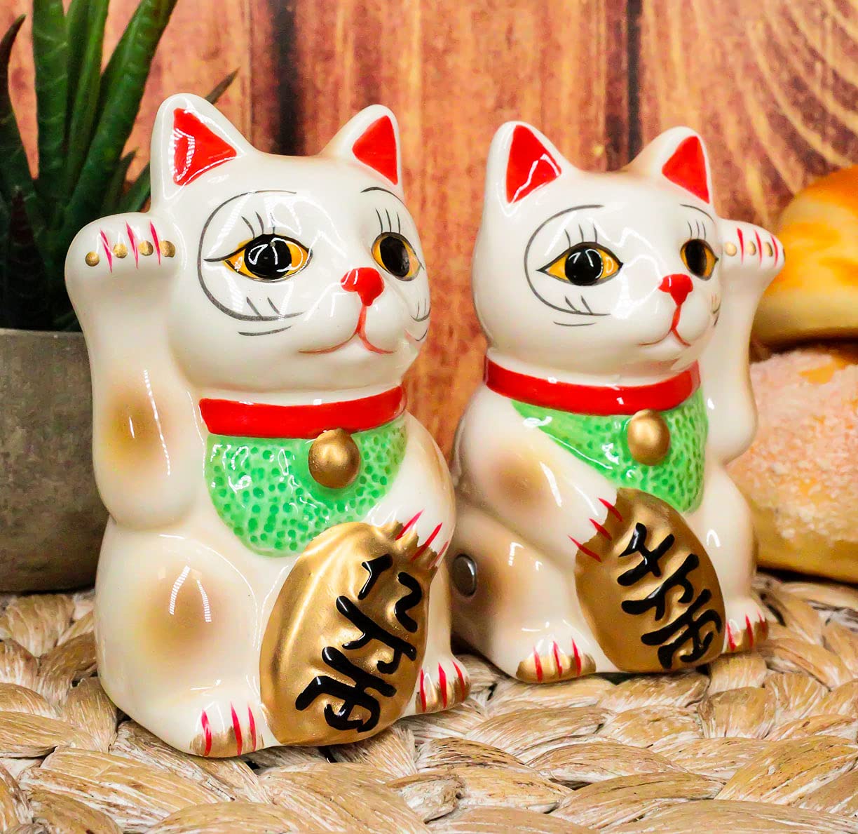 Ebros Gift Ceramic Japanese Auspicious Maneki Neko Lucky Cats Salt And Pepper Shakers Magnetic Feline Cat Kittens Figurine Set 3.5"Tall Kitchen Counter And Dining Table Decorative Accent