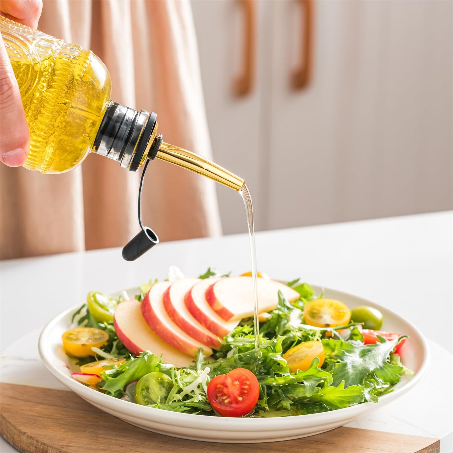 ZLTASYRY Olive Oil Dispenser Bottle for Kitchen, 7OZ Glass Oil and Vinegar Dispenser Set, Elegant Oil Container Soy Sauce Dispenser with Stainless Steel Pour Spout,Glass Stopper and Funnel