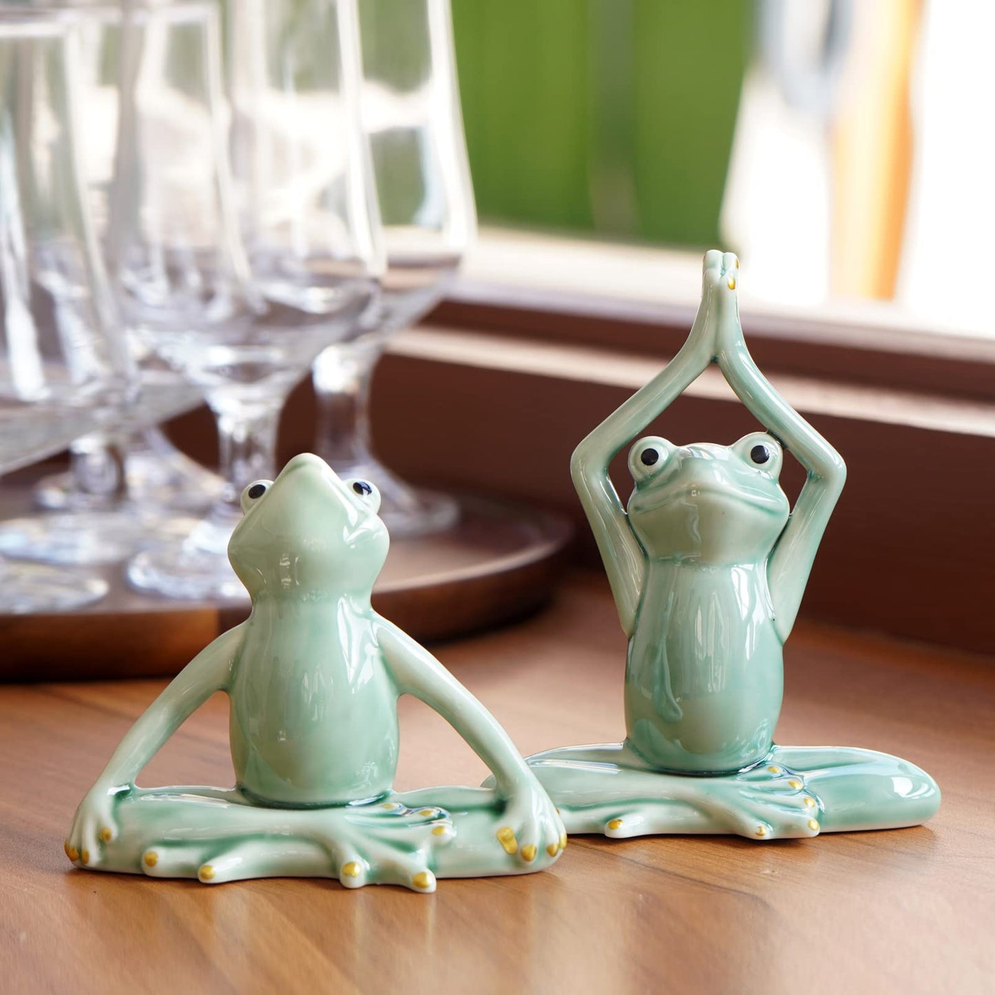 OwMell Ceramic Zen Frog Decor, Ceramic Yoga Pose Meditation Frog Staute for Home Zen Decoration - Namaste
