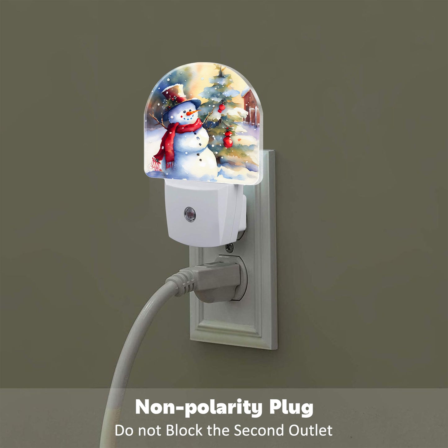 sndheke Cute Snowman with Christmas Tree Night Light Plug into Wall, Winter Xmas Snowman Dusk to Dawn Night Light Plug in,0.5w Energy Saving Sleep Friendly NightLight for Kids Boys Girls Home Decor