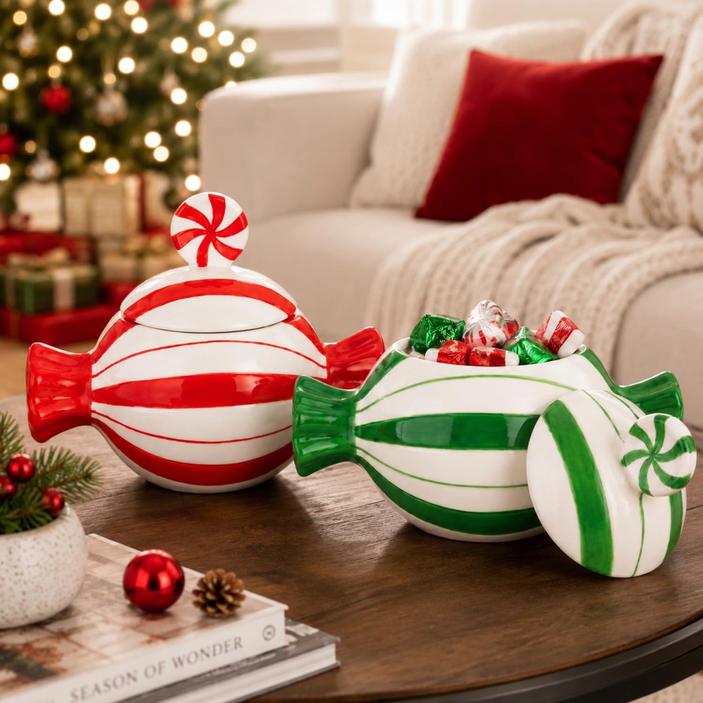 Yungyan 2 Pcs Christmas Candy Jars with Lid Ceramic Christmas Cookie Jar Red and Green Xmas Decor Coffee Cookie Sugar Storage Container for Snacks Kitchen Handcrafted Holiday Centerpiece Gift