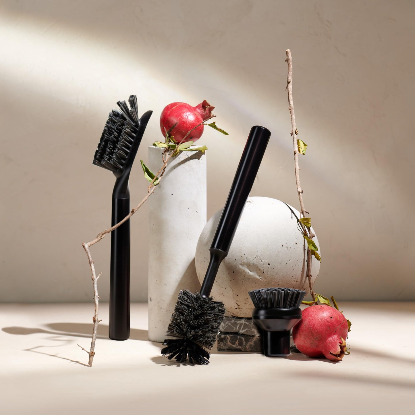 Curio Home Goods Ionic Brush Set, Magnetized to Stand Upright, Stainless Steel with Replaceable Heads, Onyx/Black