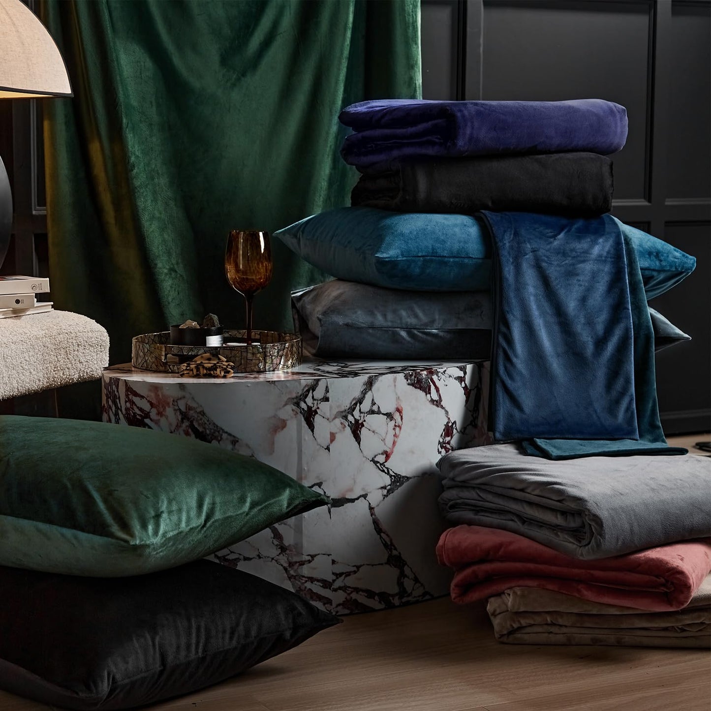 WARMDERN Emerald Green Flannel Velvet Duvet Cover King Size Duvet Cover Bedding Sets, 3pcs Ultra Soft Luxury Textured Modern Crystal Velvet Duvet Covers with Zipper Closure(Emerald Green, King)