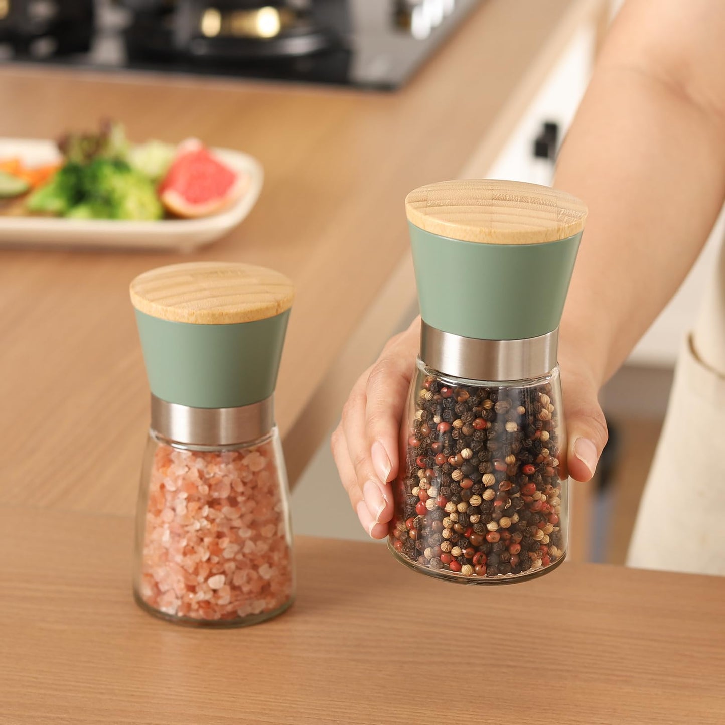VUCCHINI Salt and Pepper Grinder Set Bamboo Lid- Adjustable Coarse Salt and Pepper Mills - Refillable Ceramic Burr Kitchen Gift Manual Spice Grinder Green