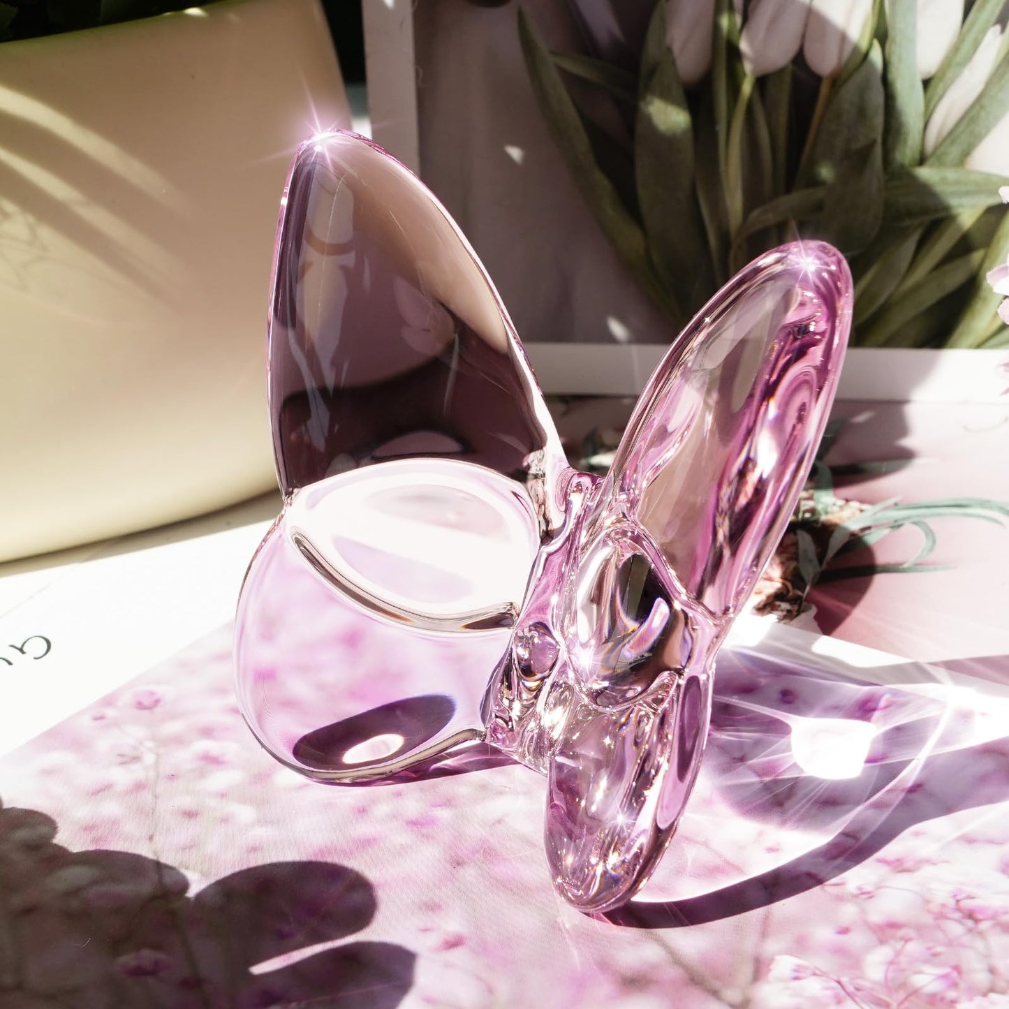Lioaeust Crystal Butterfly Figurines,Flying Butterfly Figurine Decor Crystal Cut Glass Butterfly Ornament Statue Animal Collectible Home Ornament Decor