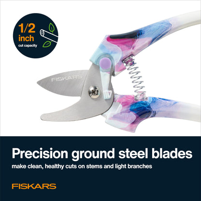 Fiskars 2-Piece Pruning & Veggie Shears Set, Explore Collection Garden Tool Kit, Bypass Pruner for Light Trimming, Vegetable Shears with Serrated Stainless Steel Blades for Harvesting Flowers & Herbs