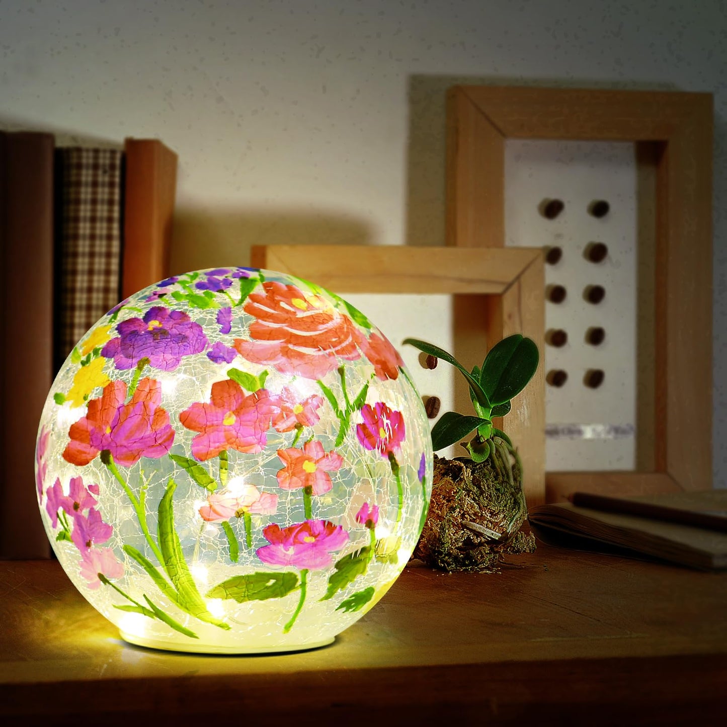 BERSCAH Glass Ball Light Crackle LED Night Light Flower Grass Pattern Globe Glass Table Lamp, Orb Cardinal Night Light for Outdoor Decorations Pathway Patio Yard Lawn Bedroom - 1 Pack