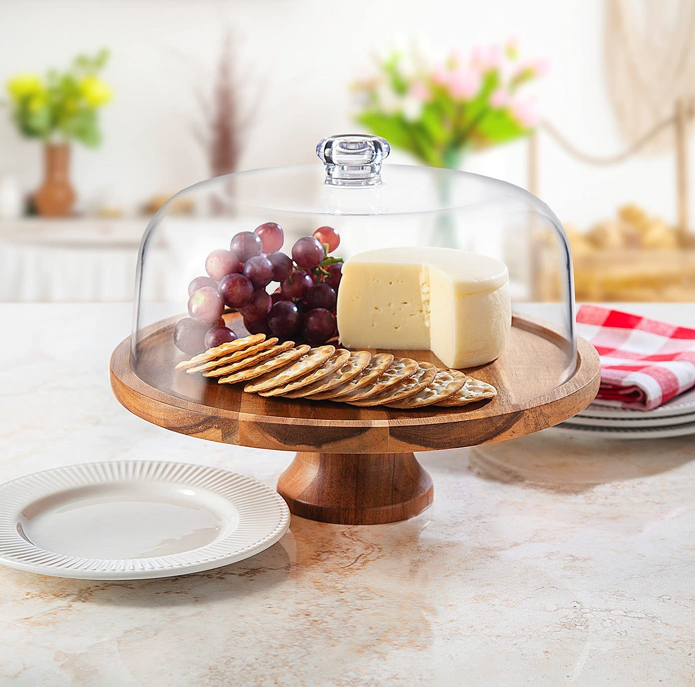 Godinger Footed Cake Plate, Acacia Wood and Shaterproof Acrylic Lid, Cake Stand with Dome