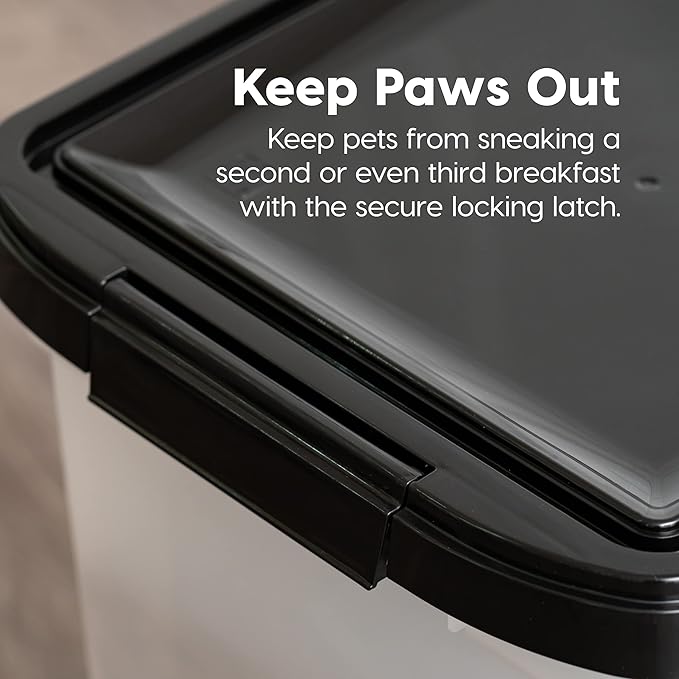IRIS USA 25 Lbs / 32.5 Qt WeatherPro Airtight Pet Food Storage Container