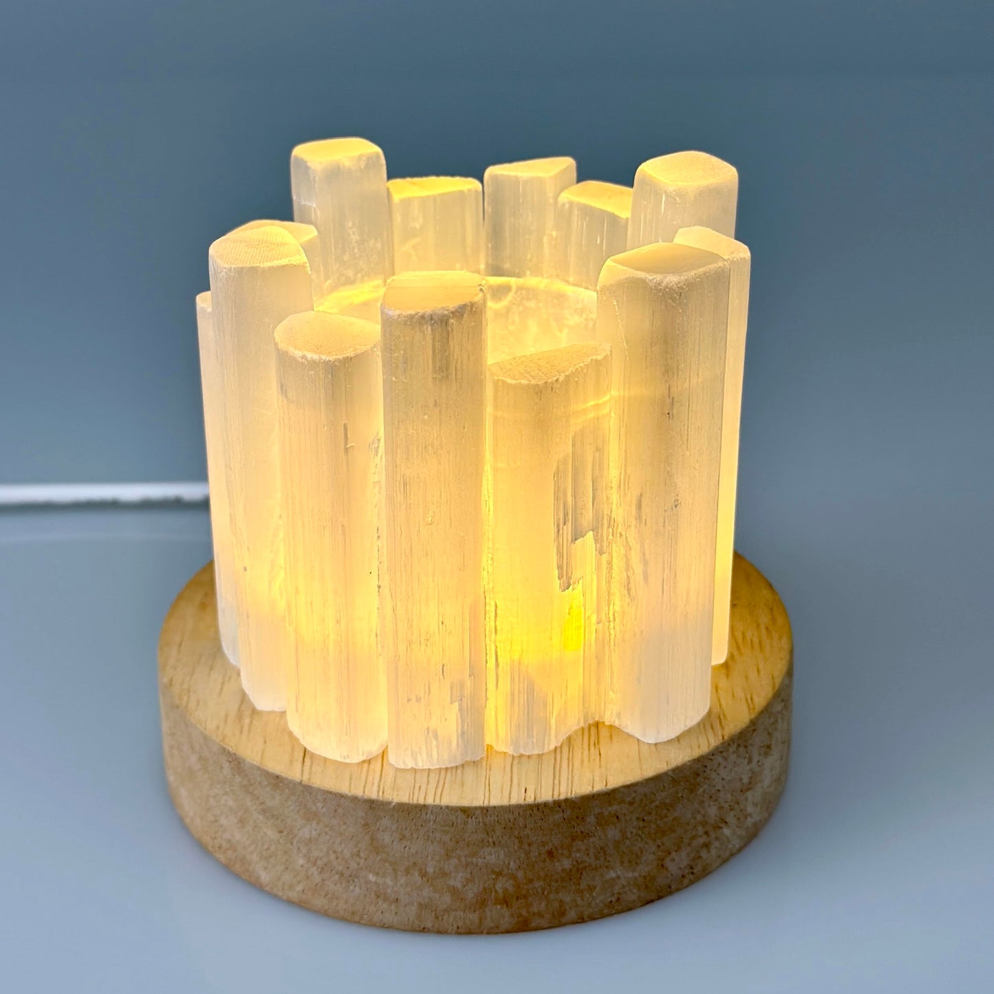 Selenite Candle Holder - Healing Crystal Tealight Holder for Meditation Tranquility & Energy Balance - Irregular Cylindrical Selenite Lamp Crystal for Healing Stone