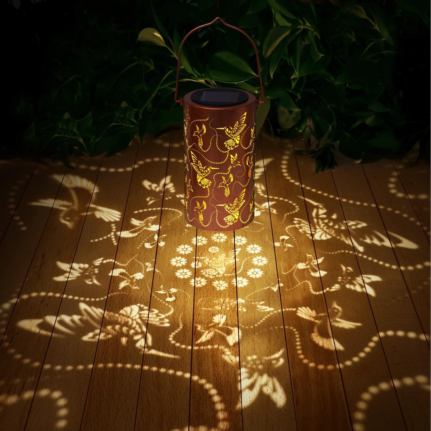 Solar Lanterns Outdoor Hanging Hummingbird Decor Lantern,Waterproof Hollow Out Metal Decorative Garden Light,Graceful Decoration for Patio,Yard,Landscape,Walkway,Festival