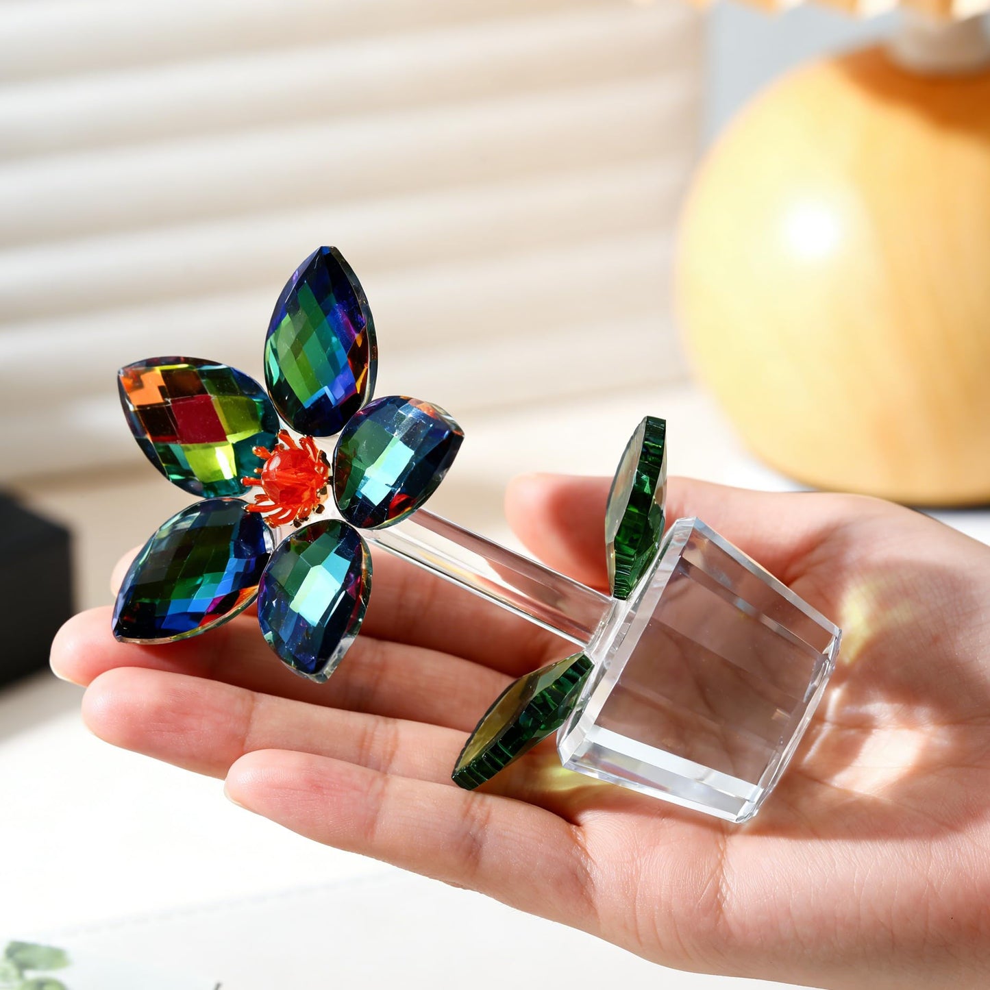 DLXK Crystal Glass Flower Figurines Statues Faceted Glass Flower Valentines Day Sculpture Decoration for Home Collectible Paperweight
