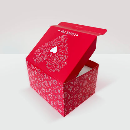 FETTIPOP Love Gift Box Exploding Confetti (Love Heart) 7.1x5.5x4.3 inches, Surprise Romantic Pop up, Valentine's Day, Mother's or Father's Day