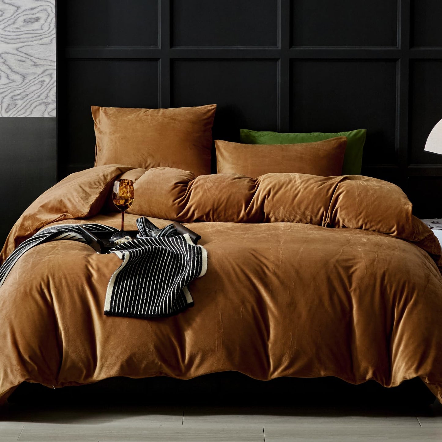 WARMDERN Camel Flannel Velvet Duvet Cover King Size Duvet Cover Bedding Sets, 3pcs Ultra Soft Luxury Textured Modern Crystal Velvet Duvet Covers with Zipper Closure(Camel, King)