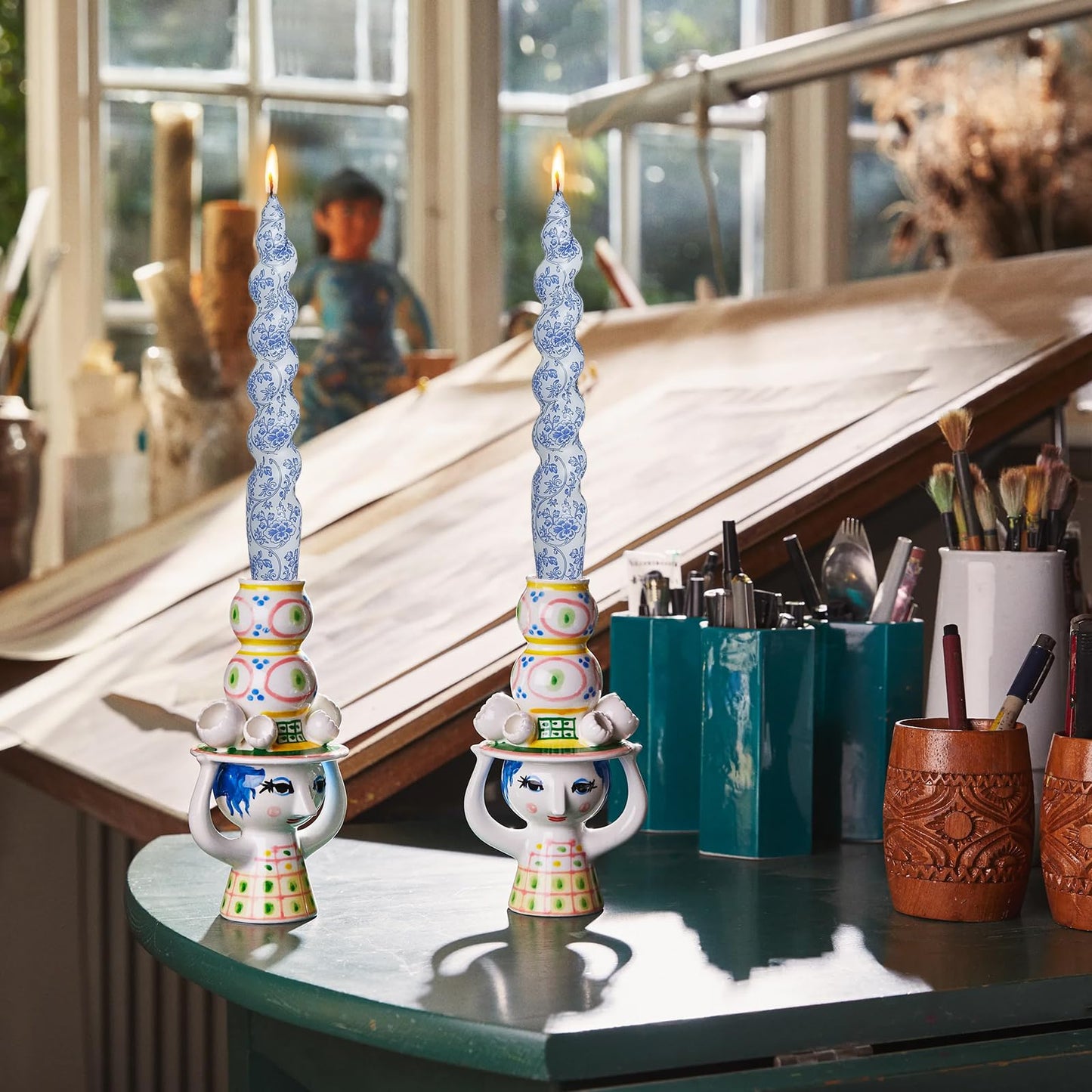 Spiral Taper Candles, 7.5 Inch Blue Floral Printed Twisted Candlesticks, Smokeless Handmade Short Candles for Wedding Dinner Home Party Decor, 4 Pack
