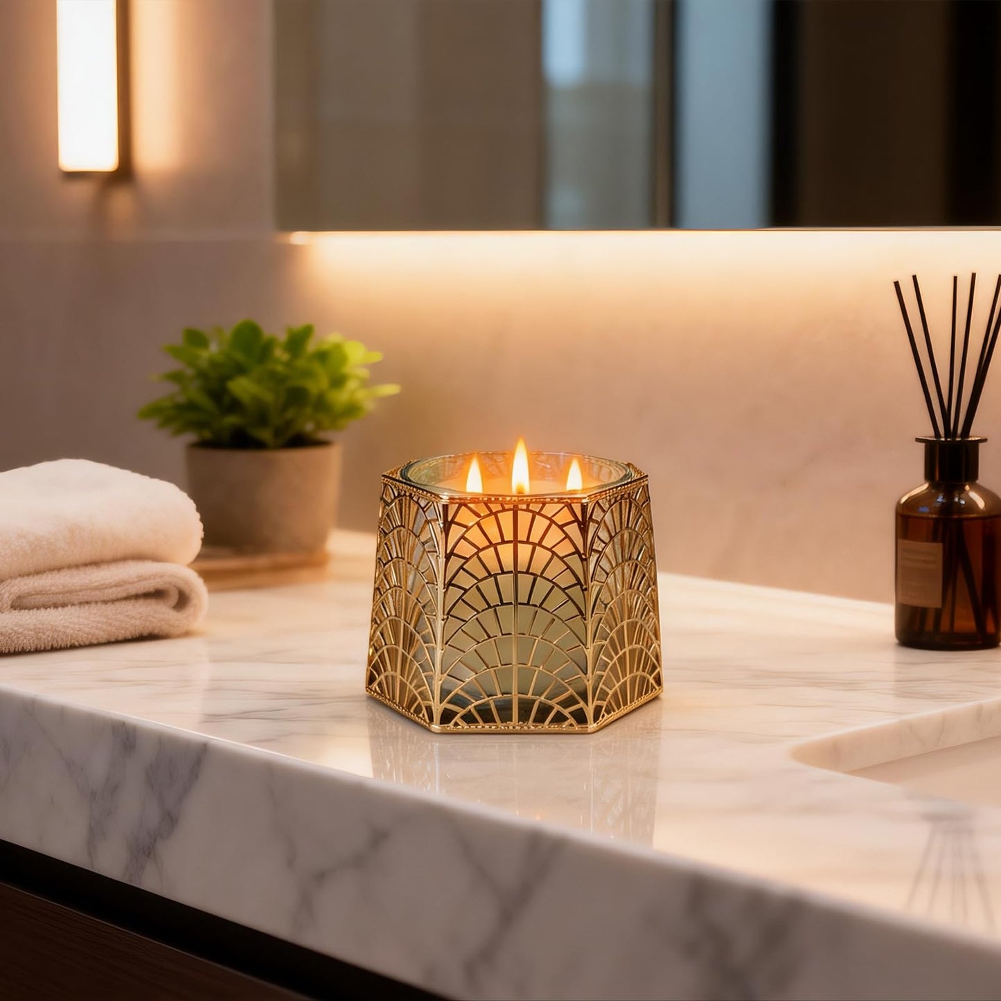 Dorephine 3 Wick Candle Holder, Golden Shell Design Candle Jar Holder for 4-Inch Diameter Jars (5.25" D x 3.5" H) (Golden)