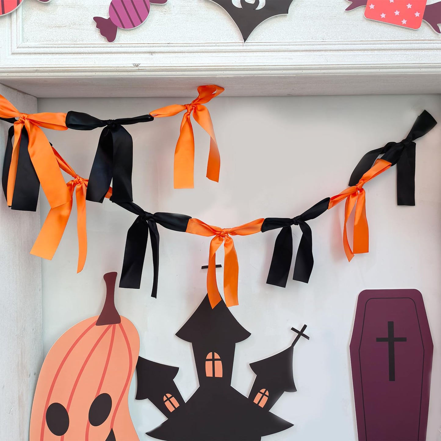 Halloween Stain Bow Garland | 6ft Linking Knot Bow Banner with 3ft Extend Ribbon for Halloween Party Vibes Wreath & Spooky Boo Decor (Orange & Black, 6ft)