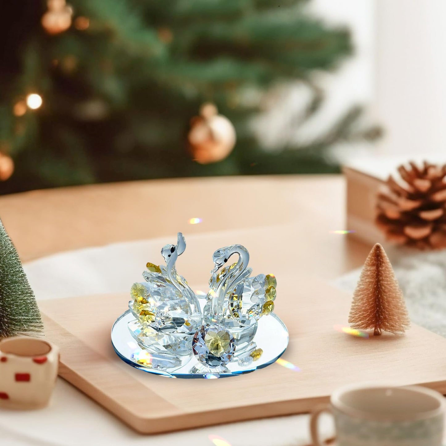 Venusorn Handcrafted Crystal Swan Figurine Sculpture with Accents, Decorative Glass Collectible,Birthday, Party, Study Room, Window, Gift (Golden)