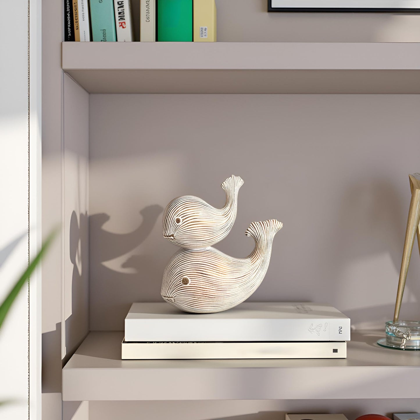 LAIKEARTS Abstract Modern Whale Decorative Sculpture, Home Decor,Ocean Beach Theme Whale Decorations,Coffee Table Statues,Dining Living Room Desk Decor,Shelf Decoration