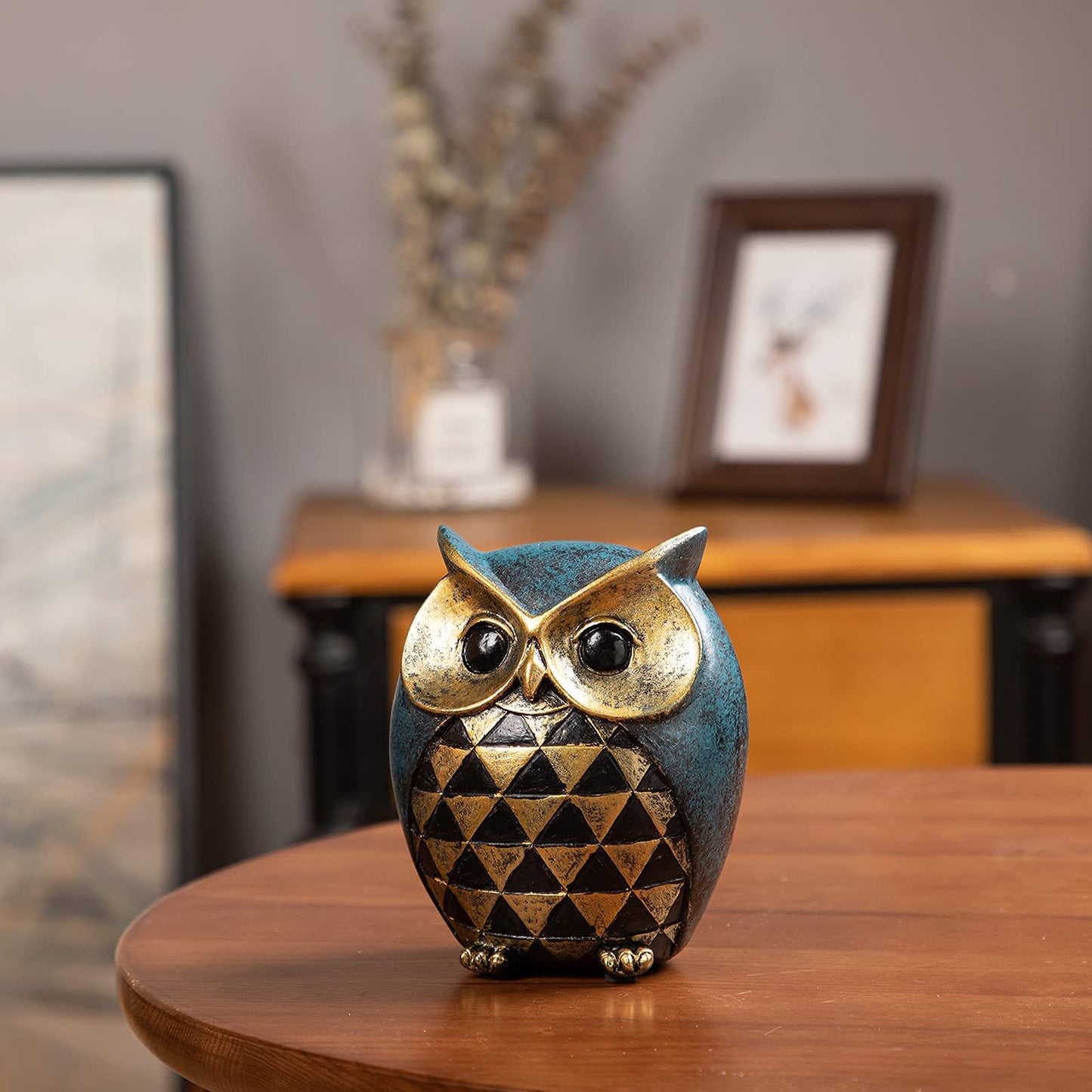 Leekung Owl Statue Home Decor - Owl Figurines for Bookshelf, Bedroom, Living Room, Office & TV Stand Decorations - Animal Sculptures Gift for Bird Lovers