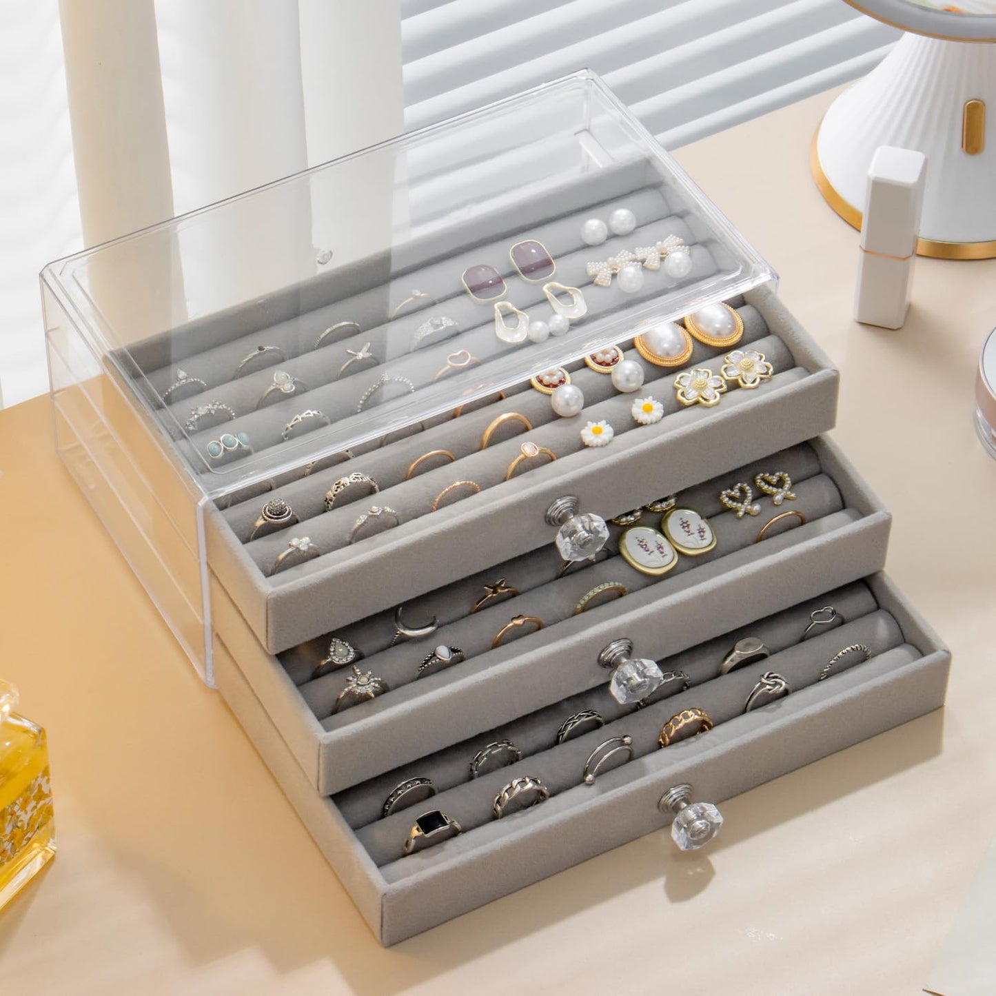 SPAKOWN Ring Box Display Holder, Clear Velvet Jewelry Storage Tray Organizer for Ring Stud Earring (Grey - 3 Drawers)