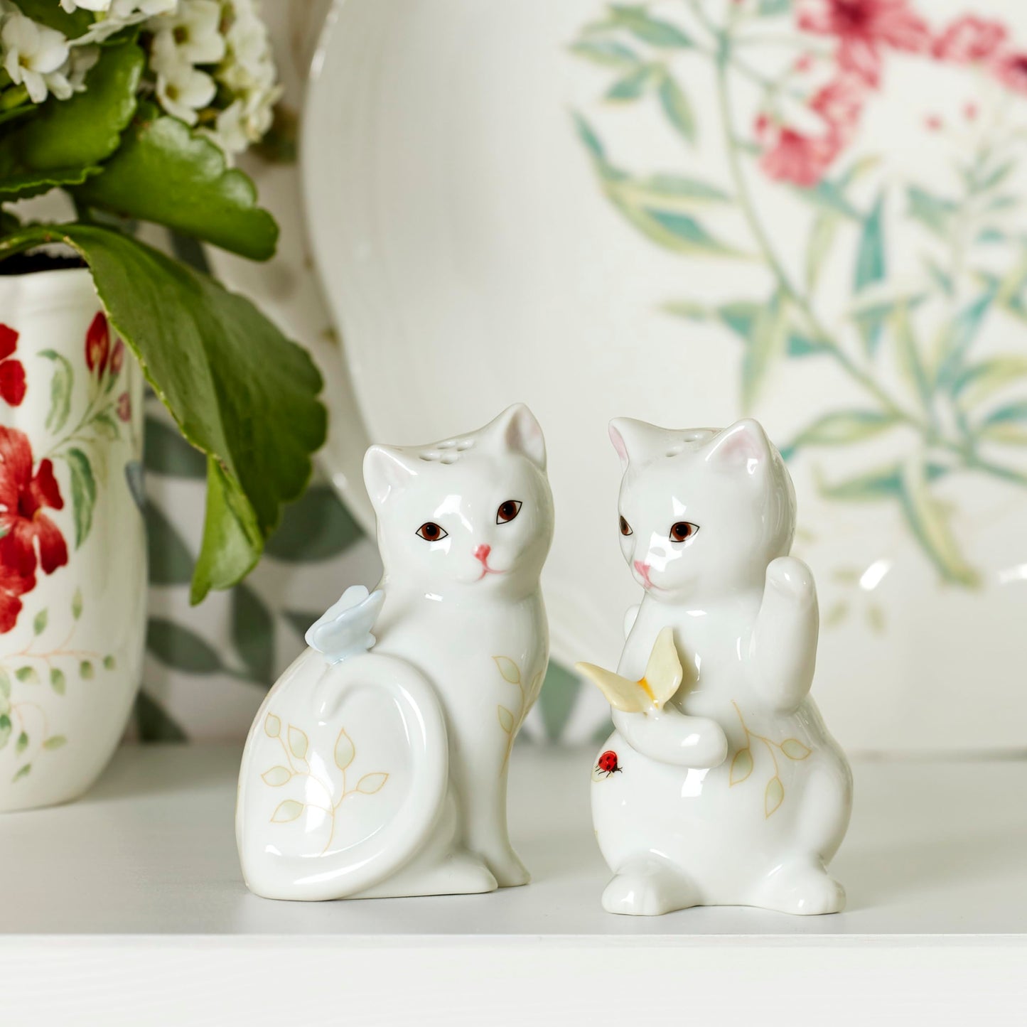 Lenox Butterfly Meadow Figural Kitten Salt and Pepper Set -