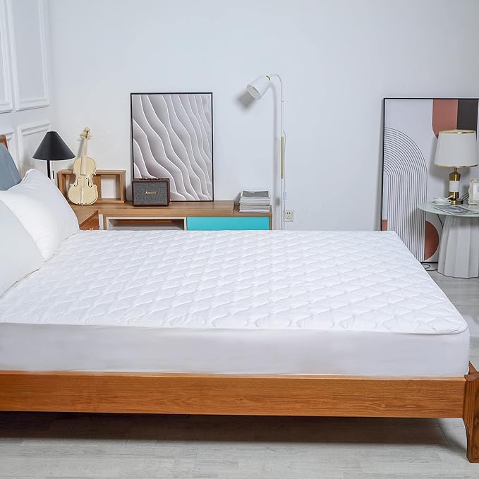 Quilted Queen Size Waterproof Mattress Protector Pad