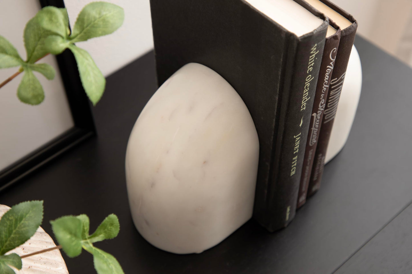 Kate and Laurel Brookhart Modern Two-Piece Marble Bookends for Bookshelf Decor, Set of 2, 4 x 4 x 6, White Marble, Decorative Stone Bookend Set for Use as Wall Shelf Filler or Entryway Table Decor