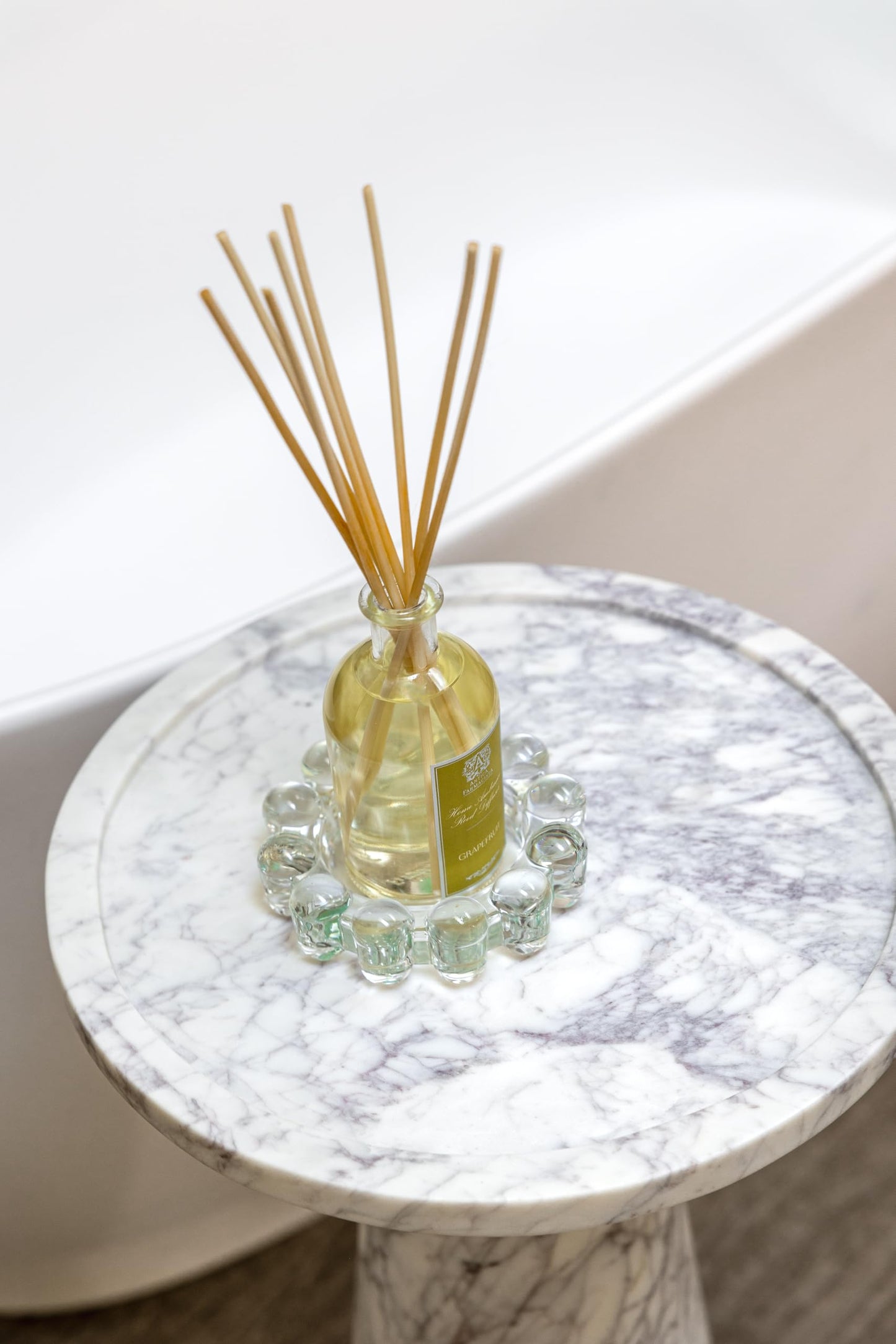 Alice Lane Original Bubble Candle Dish Large – Chic Clear Glass Candle Dish for Home Decor – Decorative Modern Candle Holder for Small Candles & Diffusers