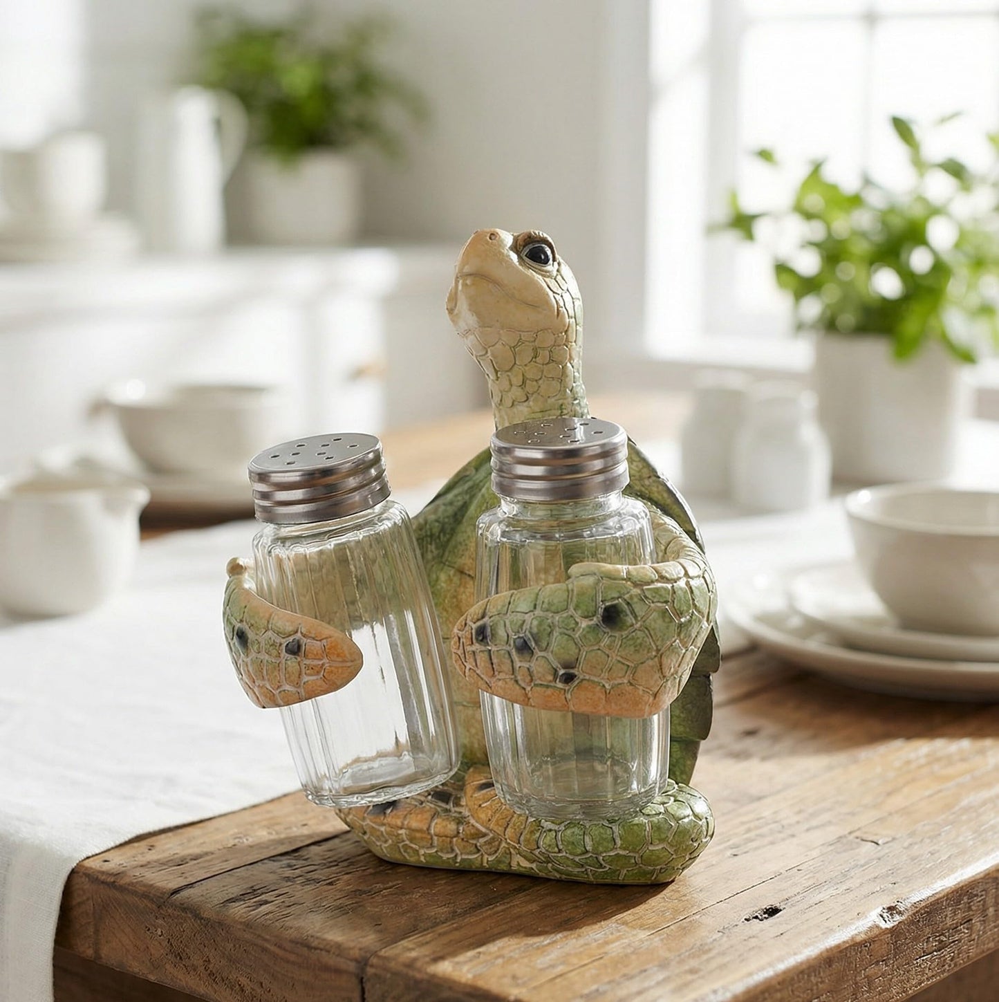 Decorative Green Sea Turtle Salt and Pepper Shaker Holder, Coastal Kitchen Decor (Greenturtle)