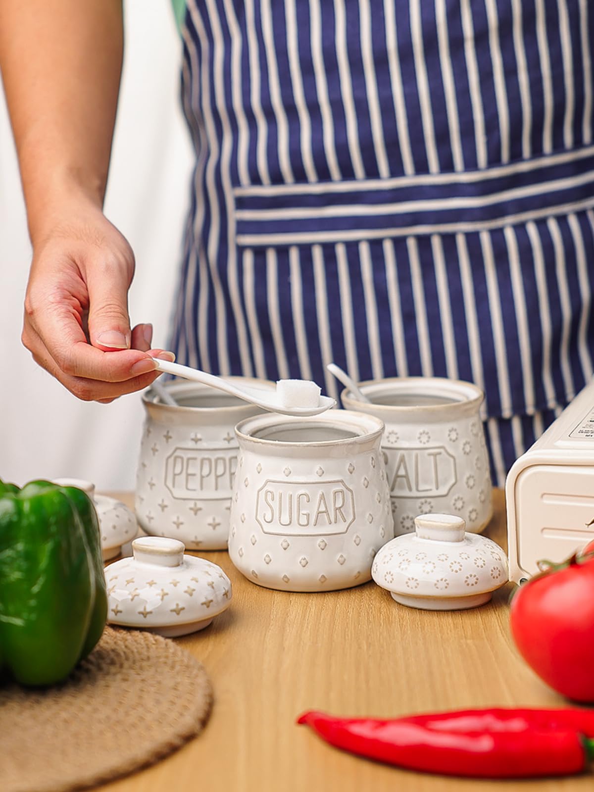 GDCZ 10 Oz Sugar Pepper and Salt Bowls with Lid and Spoon, Ceramics Seasoning Container, Seasoning Jar Spice Container for Kitchen,Dishwasher Safe, Set of 3 (White)