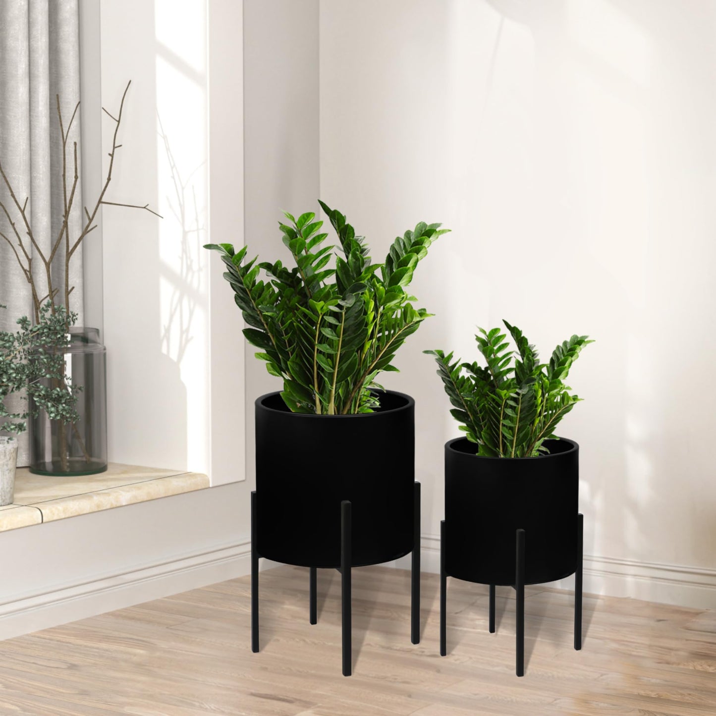ARNIS Modern Plant Pots, Large Planters with Stand, Set of 2 Decorative Planters, Metal Plant Pots with Drainage Holes for Living Room, Office, Garden or Balcony, 10.5 &12.25 Inch, Black