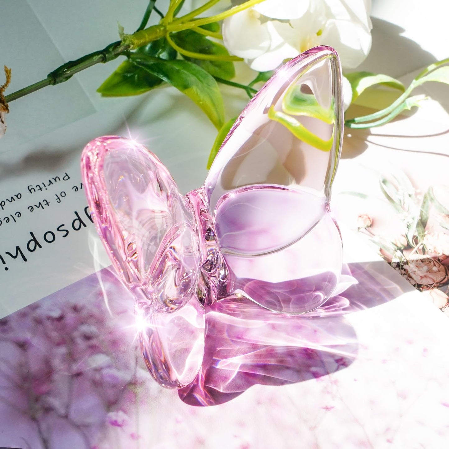 Lioaeust Crystal Butterfly Figurines,Flying Butterfly Figurine Decor Crystal Cut Glass Butterfly Ornament Statue Animal Collectible Home Ornament Decor