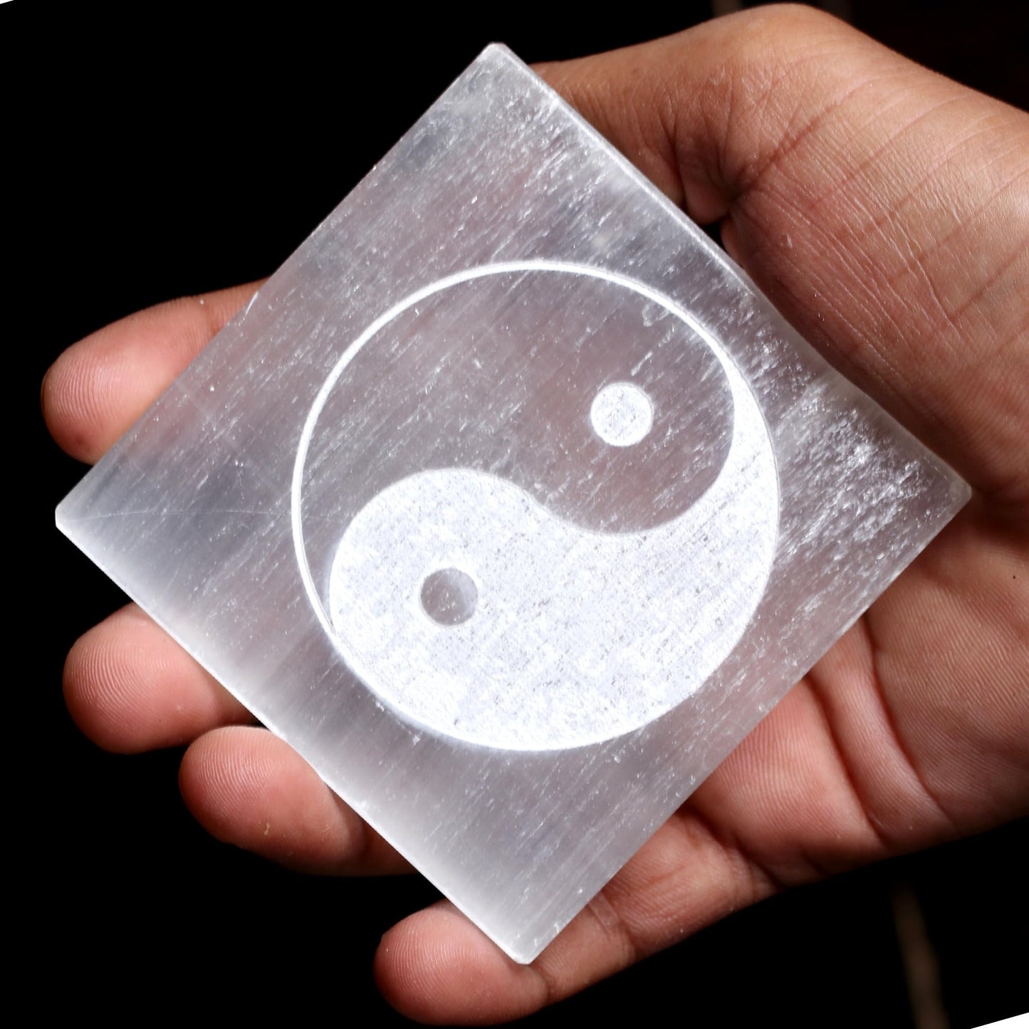 GEMHUB 500 Carat Yin Yang White Engraving Selenite Chakra Slab Energy Plate Coaster Natural Selenite Energy Booster for Yoga