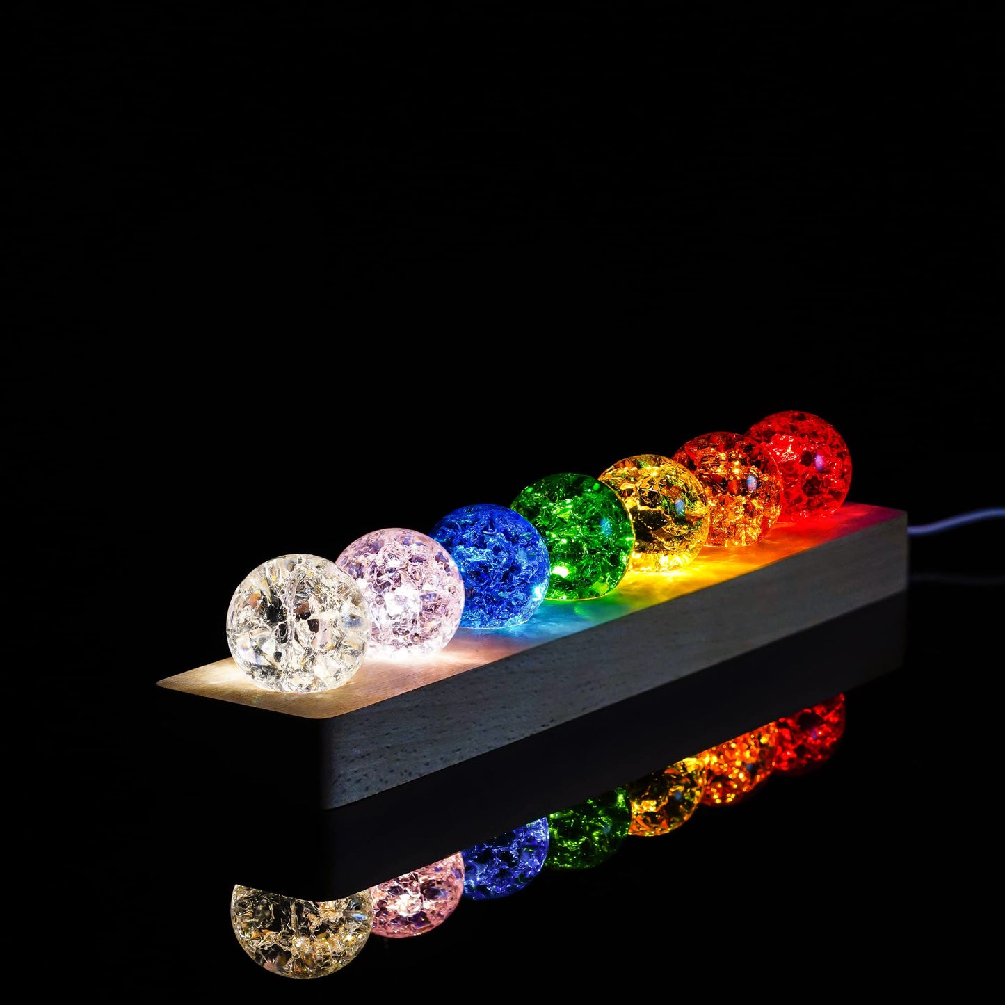 LOULIQIGIFT 60mm Colorful Ice Cracked Crystal Balls with Wooden Light Base and 7 Colors Ice Cracked Balls with LED Wooden Base 40mm Healing Sphere Balls Set
