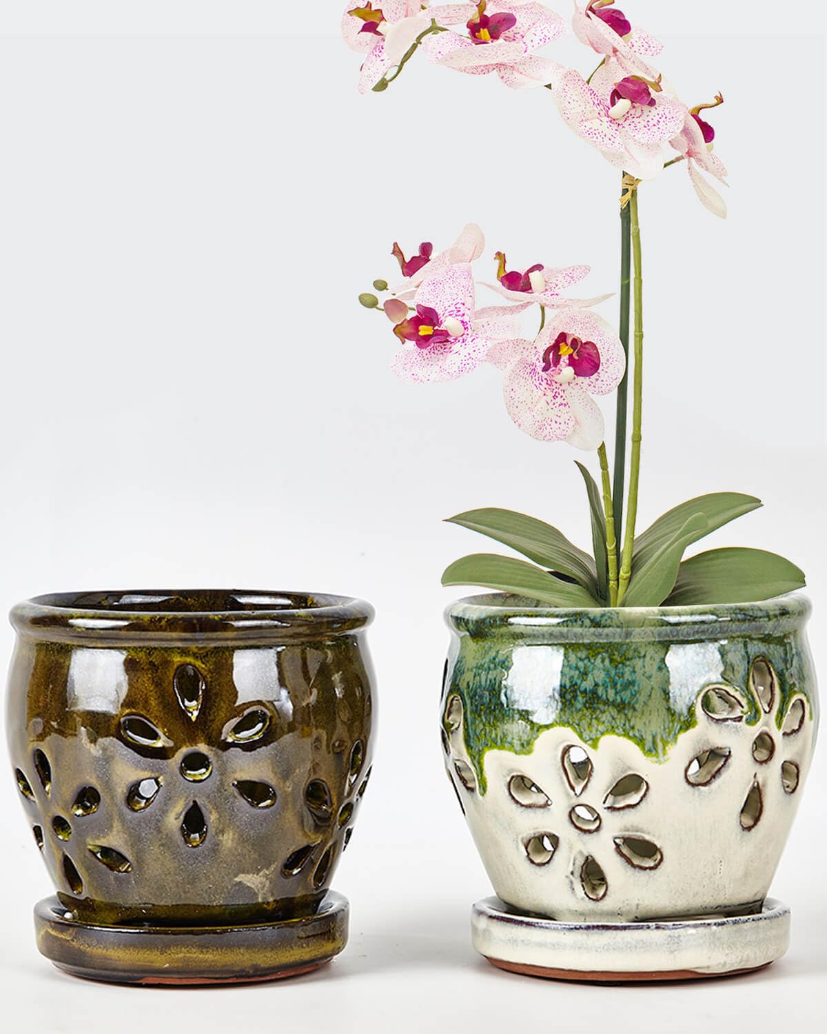 vensovo 4 Inch Ceramic Orchid Pots with Drainage Holes and Saucers, 2 Pcs Small Planters for Orchids Succulents, Indoor Outdoor Ceramic Flower Pots for Healthy Root Growth (Olive Green, Green Mixed)