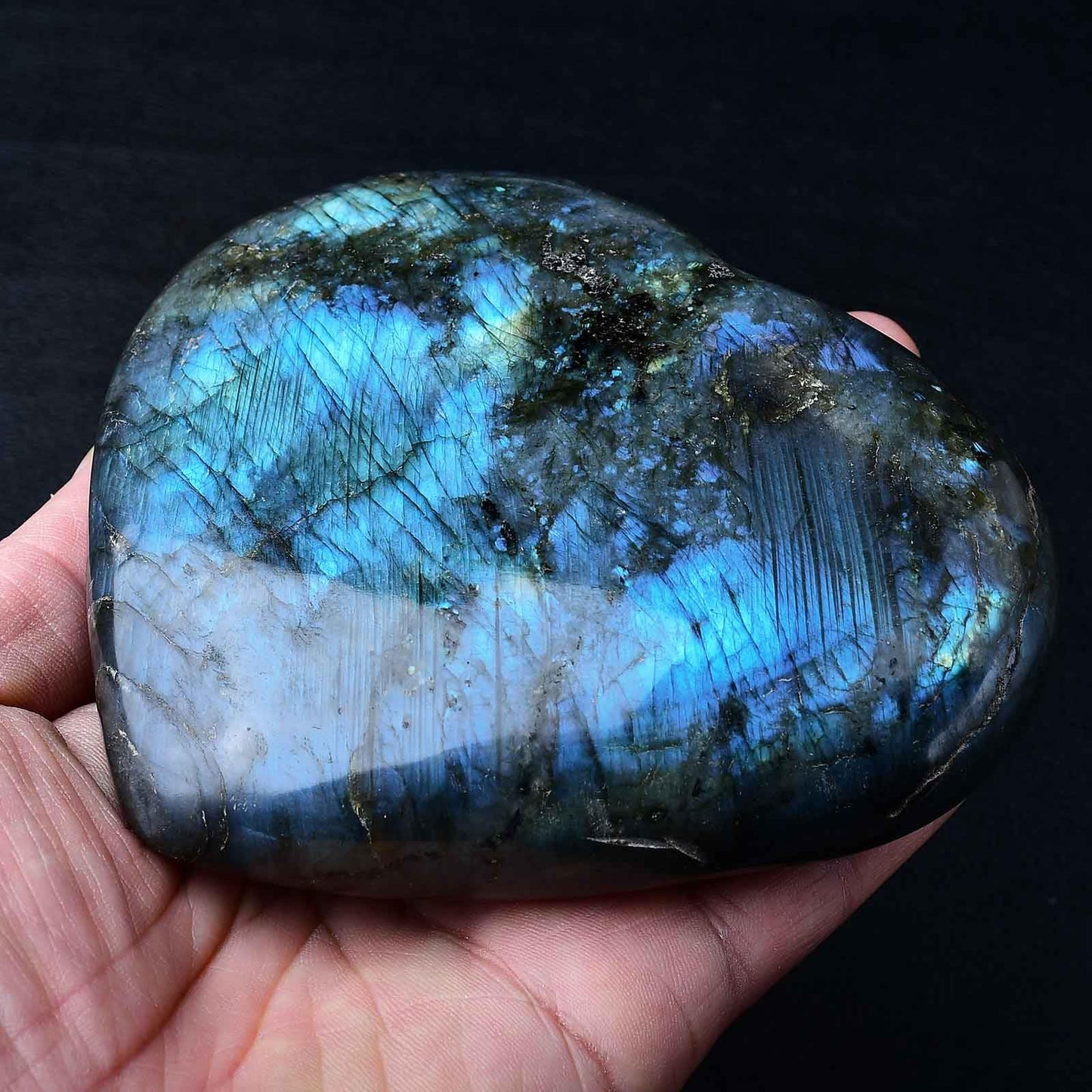 Large Heart Crystal Stones Healing Crystal Palm Polished Love Shaped Gemstones Blue Labradorite Heart Rock Meditation Gift 1.7-2.2Pounds