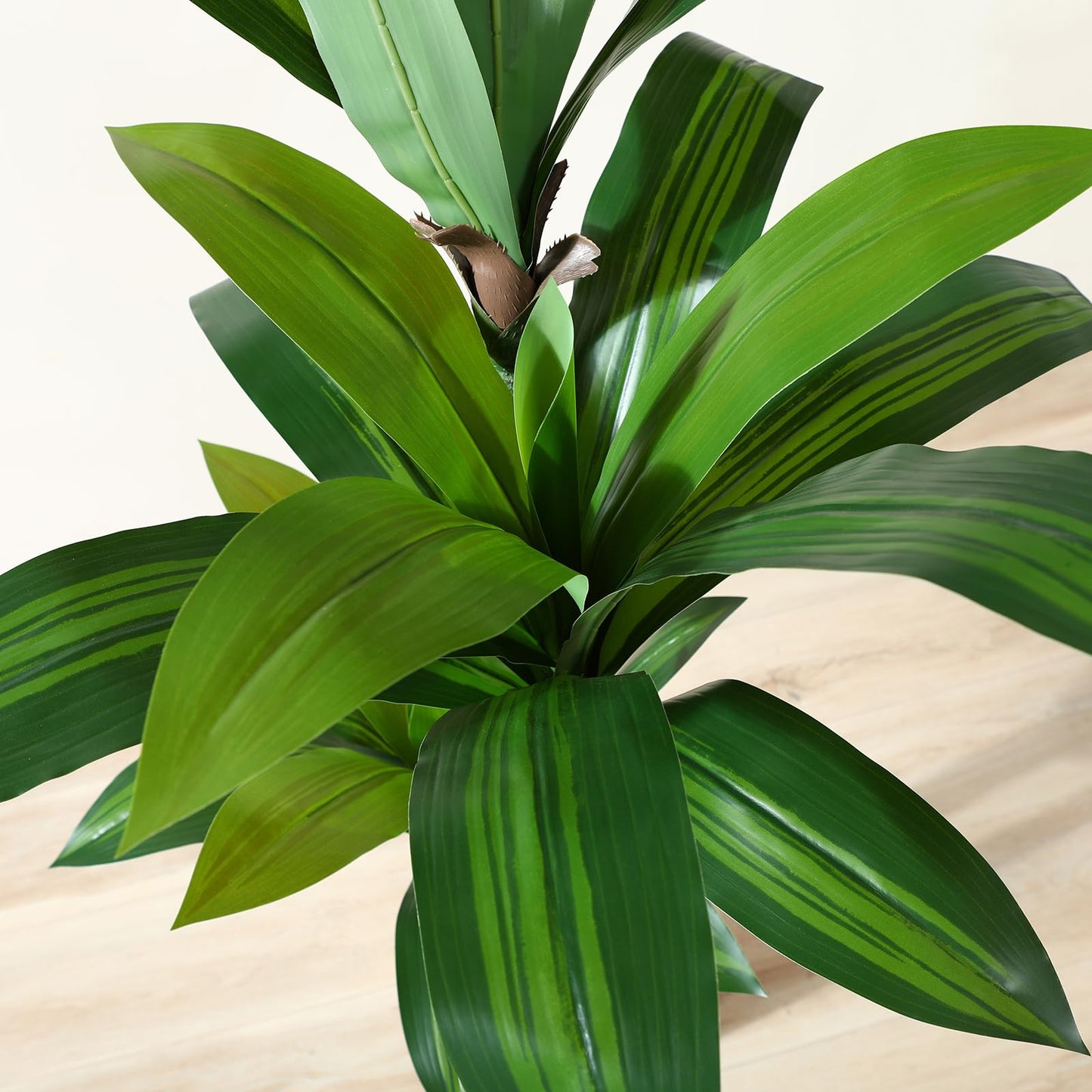 OAKRED Artificial Dracaena Tree 6ft, Tall Fake Dracaena Plants with White Planter, Faux Dragon Tree Indoor Floor Plant for Home Decor Office Living Room Porch Housewarming, 1Pcs