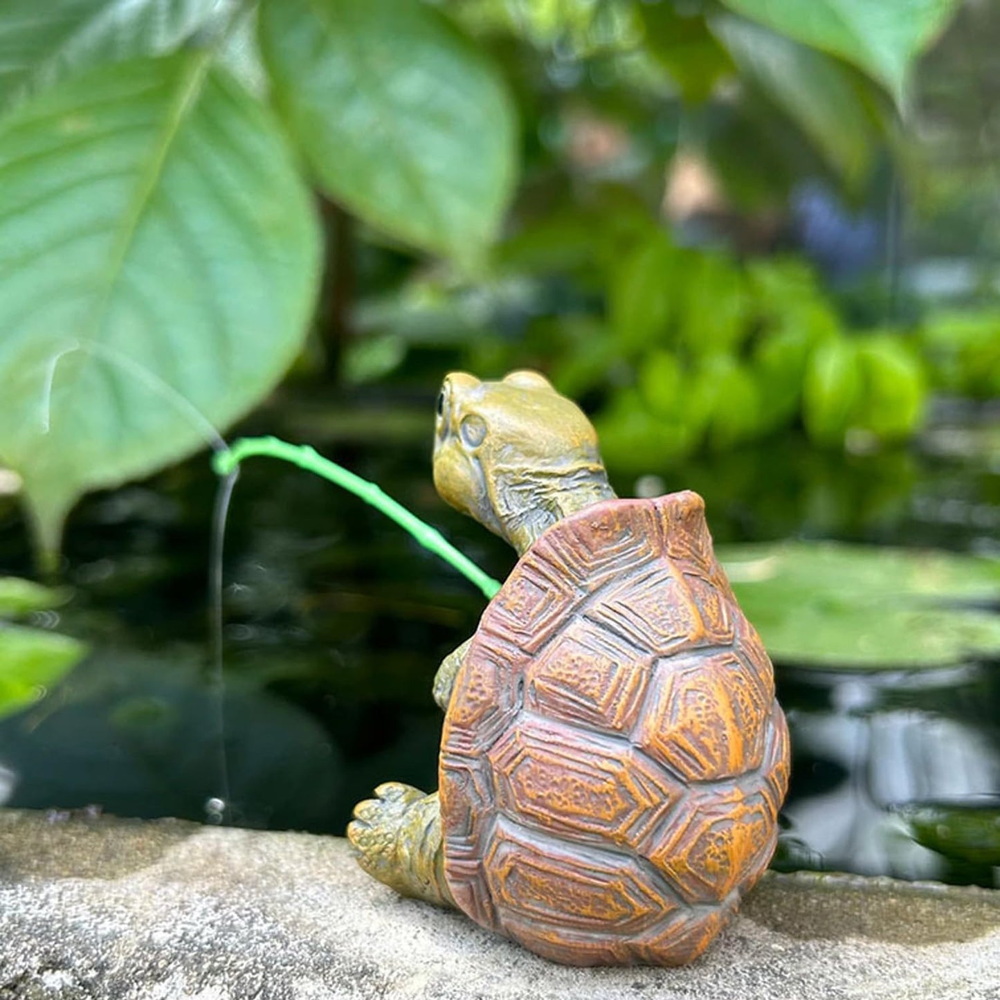 SXSZZXL Fishing Turtle Figurine 2.4 Inch Cute Tortoise Resin Sculpture Handmade Crafts Tabletop Decor for Outdoor Patio Pool Decoration (Green)
