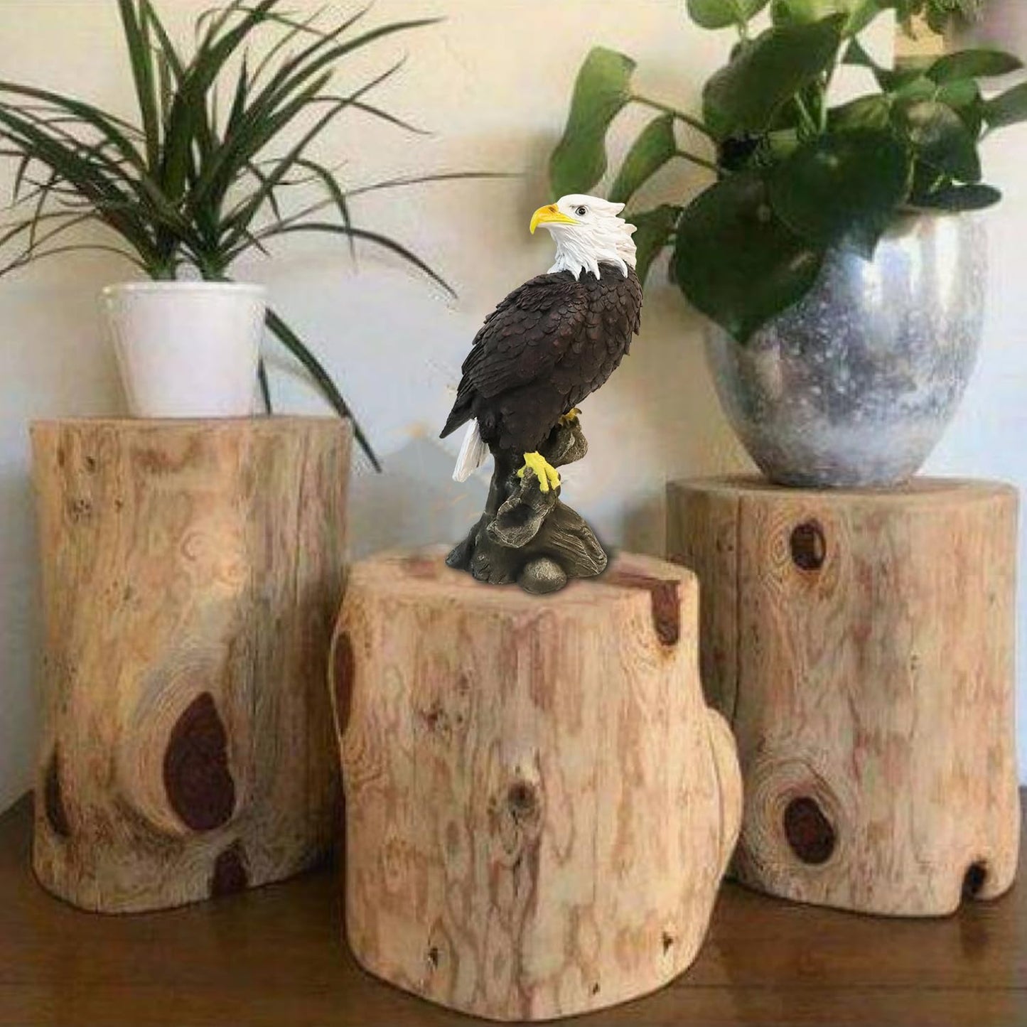 VV-Ladybug Bald Eagle Garden Statues, Outdoor Resin Sculptures, Christmas Animal Decor for Patio Porch Yard, Home Garden Desk Office Decor Art Figurine Ornament