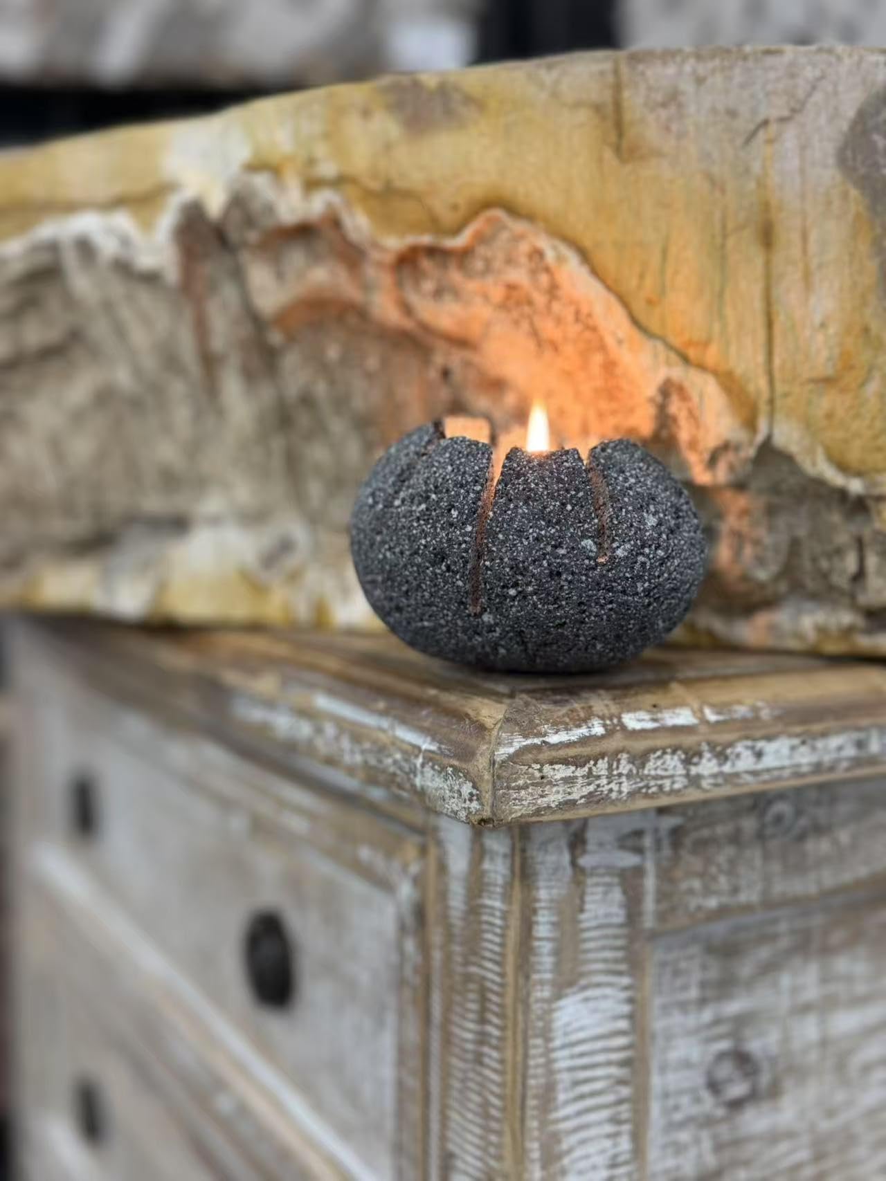 FUSTONE Natural Stone Candle Holders, Lava Stone Candle Holder Handmade, Pebble Tea Light Candle Holder Handcrafted Tealight Holder (1PC)