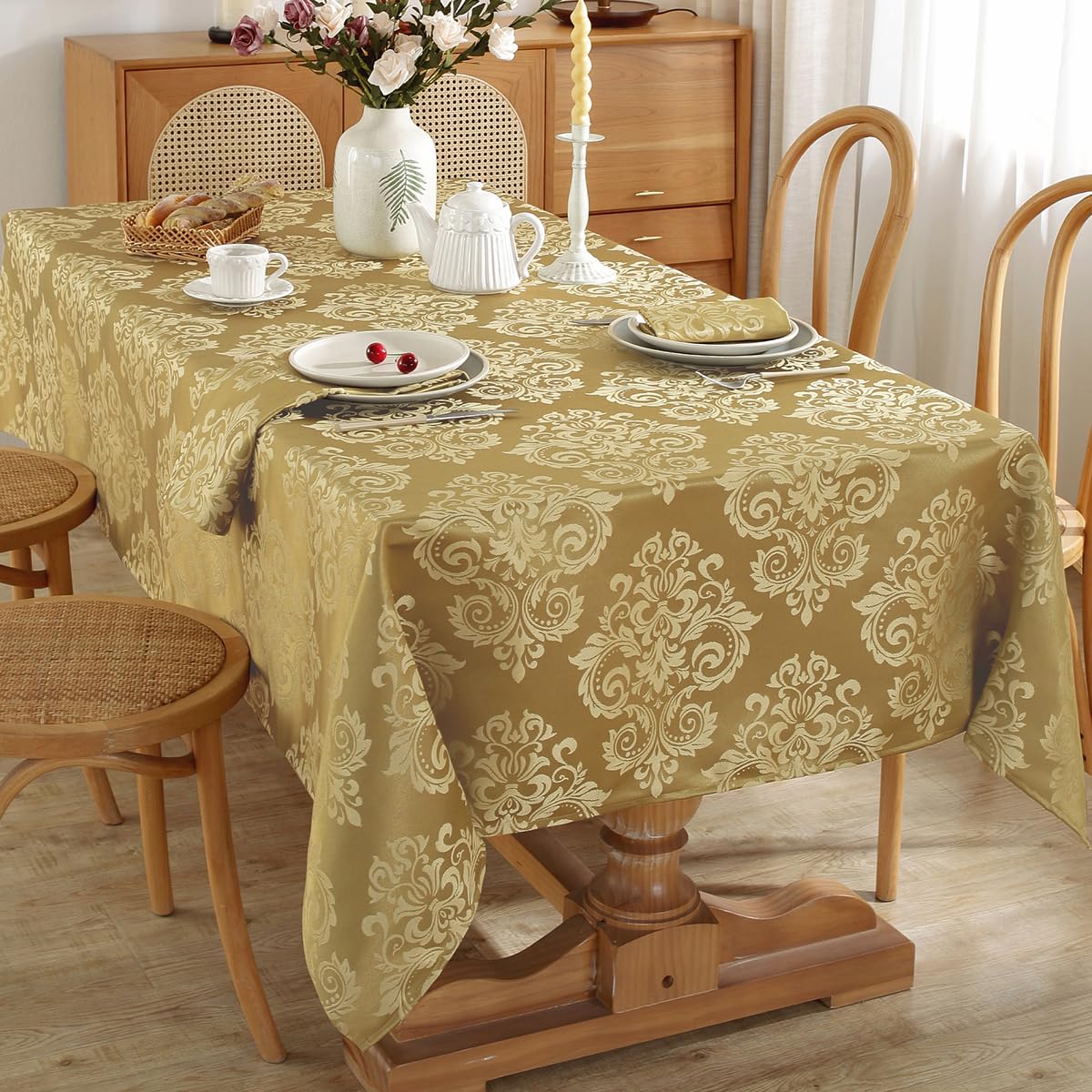 SASTYBALE Damask Gold Tablecloth Rectangle 60 x 102 Inch, Floral Jacquard Spill Proof Wrinkle Free Polyester Table Cloth, Fabric Table Cover for Dining/Party/Wedding/Indoor/Outdoor