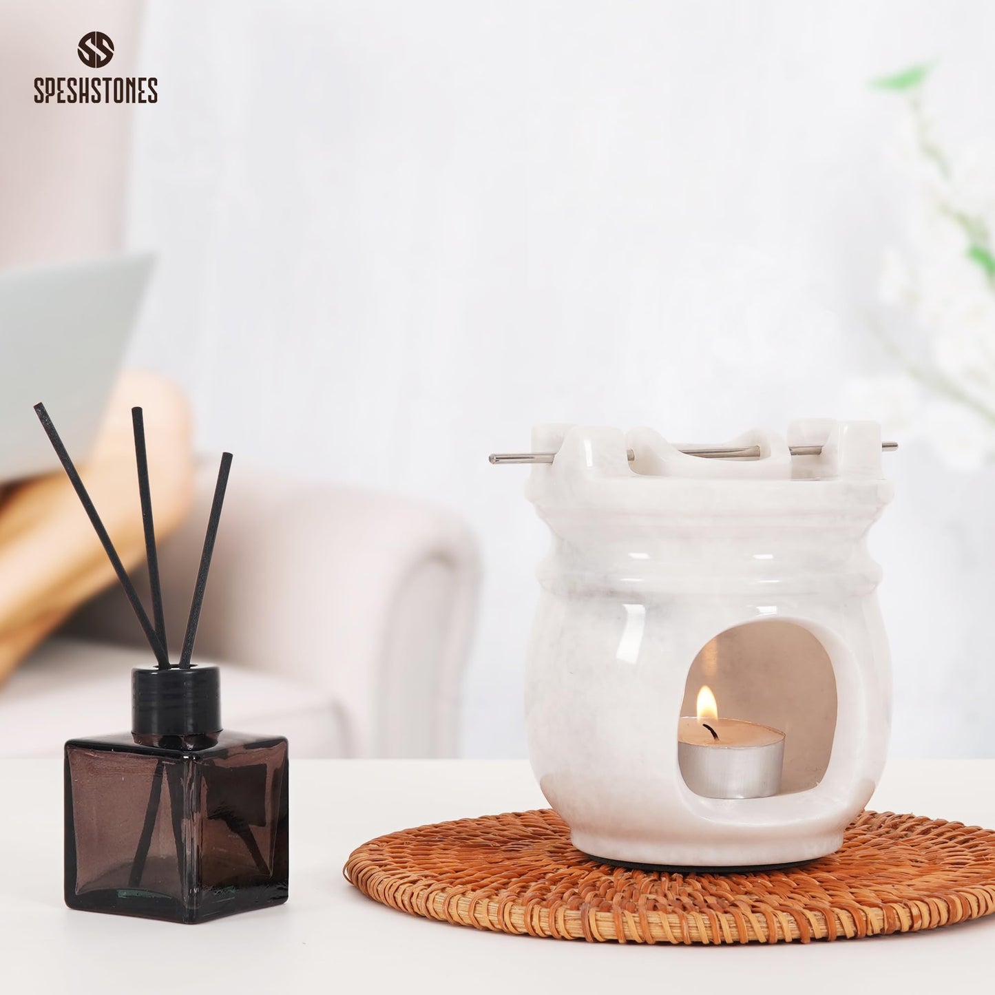 SPESHSTONES Marble Oil Burner for Scented Oil Verona 4.5 Inch White Handmade Stone Warmer for Essential Oils & Wax Melts - Aromatherapy Diffuser with 2 Tealight Candles, Elegant Wax Melt Warmer