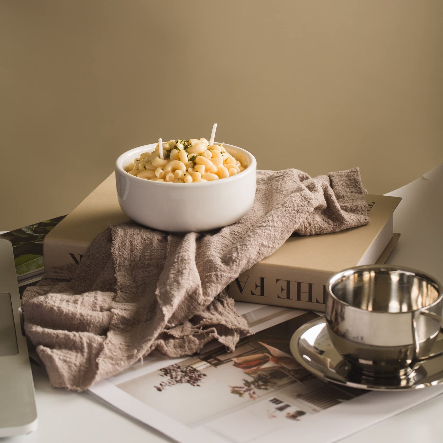 ILIKEPAR Macaroni and Cheese Pasta Bowl Scented Candle Ritual Gift for Your Lovers Friends Macaroni Pasta 5.6oz (160g)
